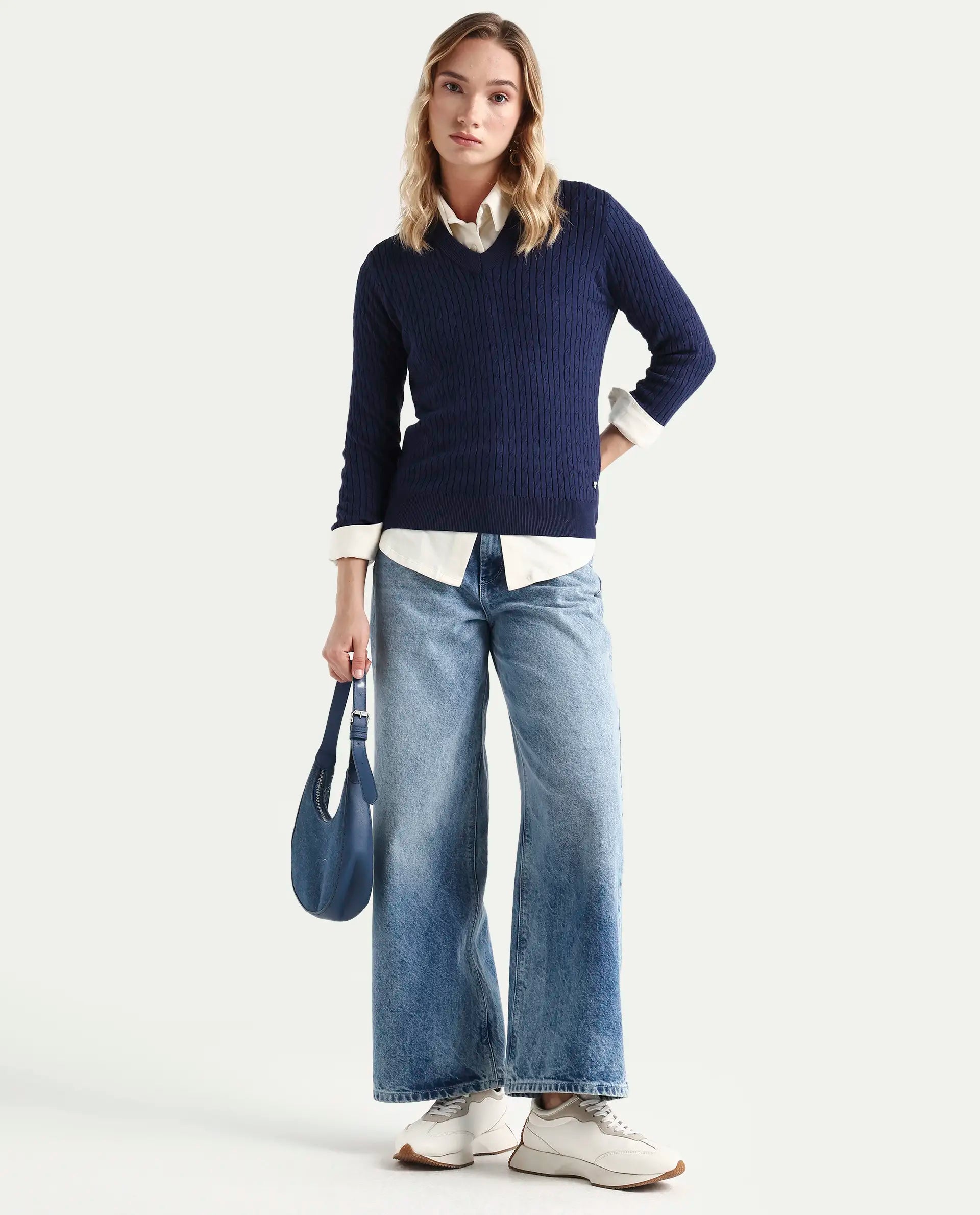 Rareism Women's Izmit Navy Viscose V-Neck Plain Regular Fit Top