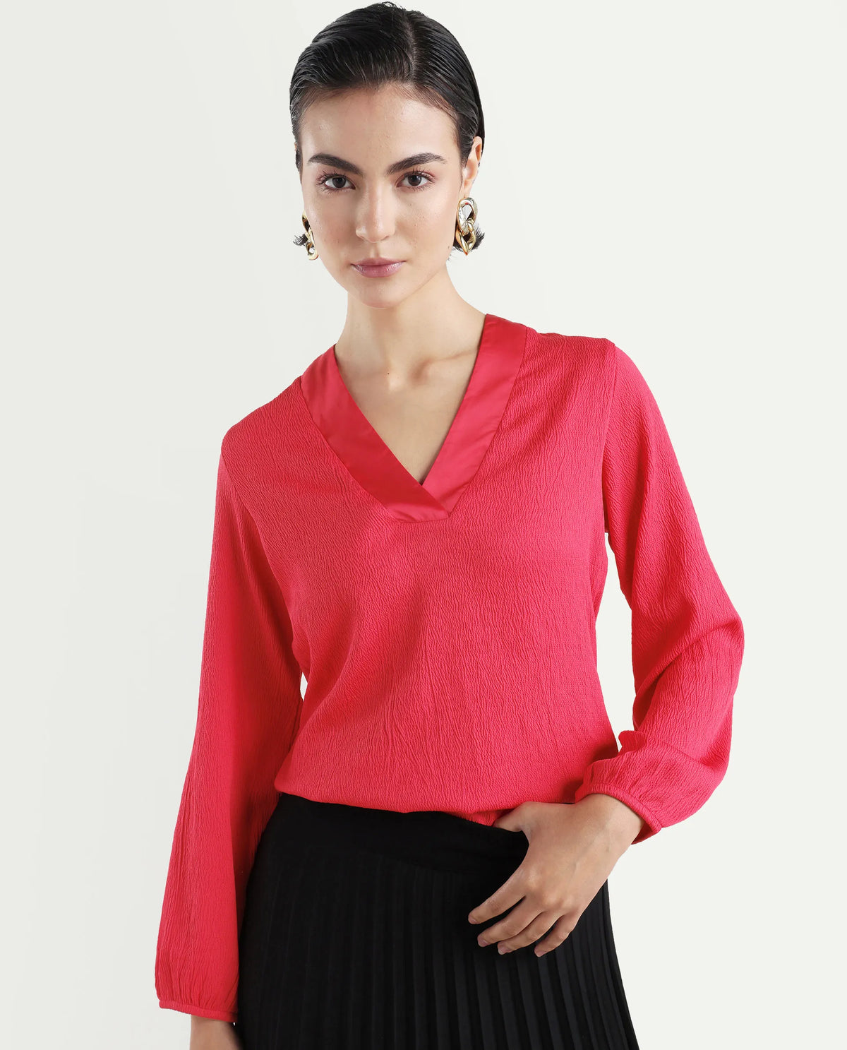 Rareism Women's Boco Pink Polyester V-Neck Plain Balloon Sleeve Regular Fit Top