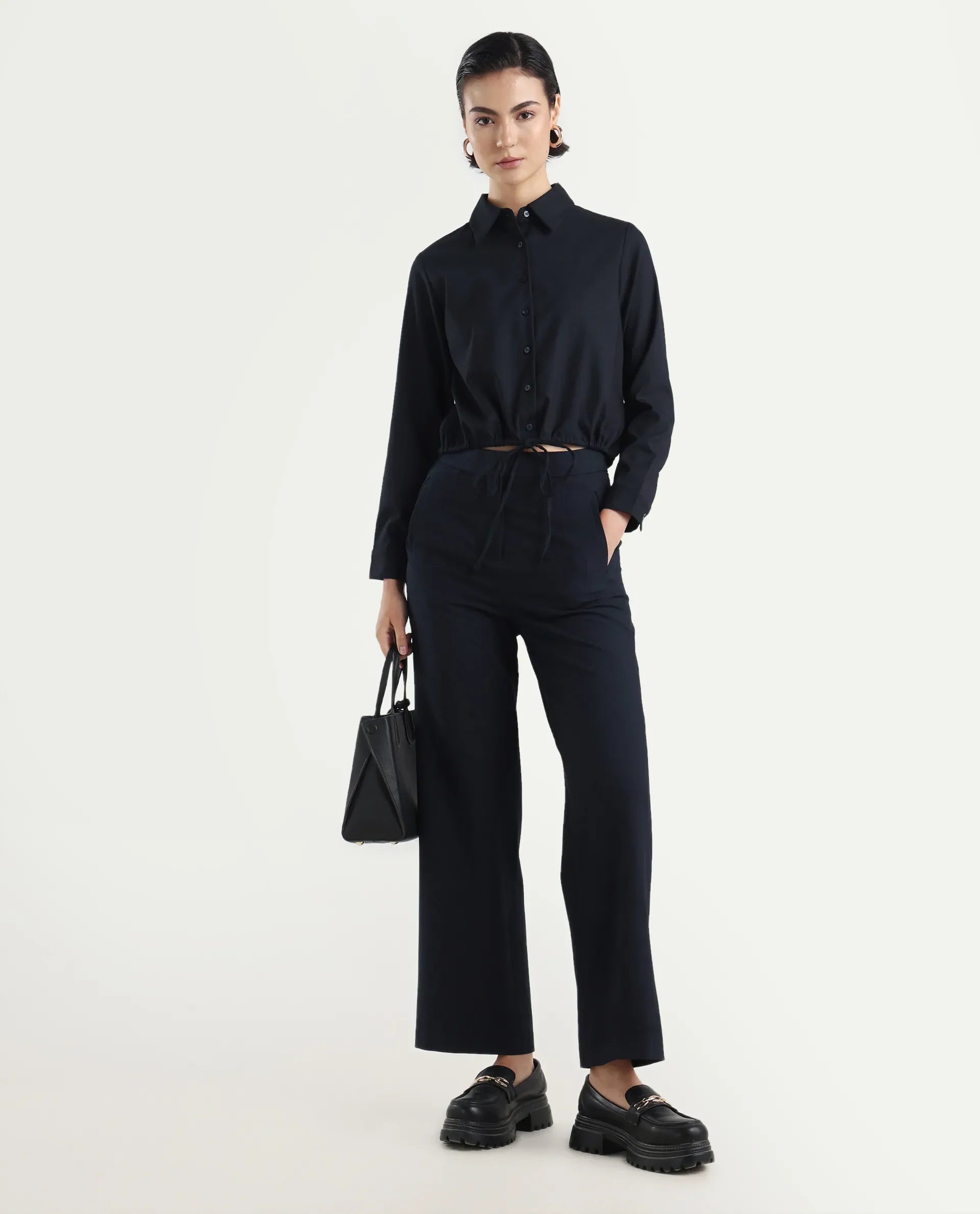 Rareism Women's Hika Dark Navy Lycra Spread Collar Plain Cuffed Sleeve Crop Regular Fit Top