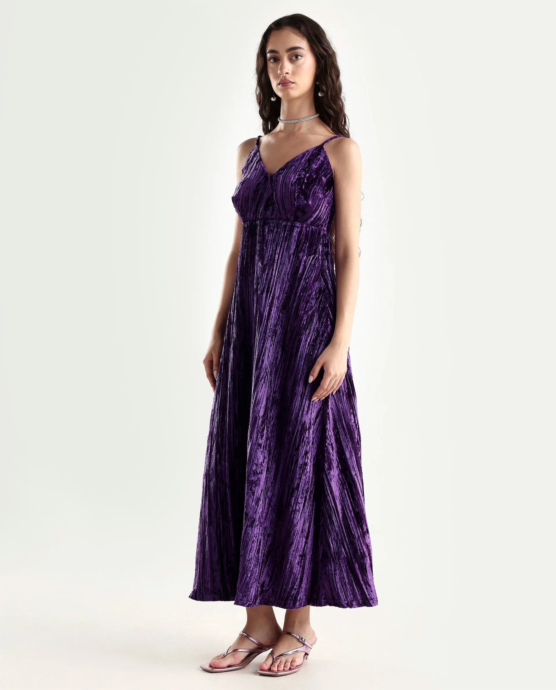 Rareism Women's Harbo Purple Velvet Shoulder Strap Plain Sleeveless Maxi Fit And Flare Dress