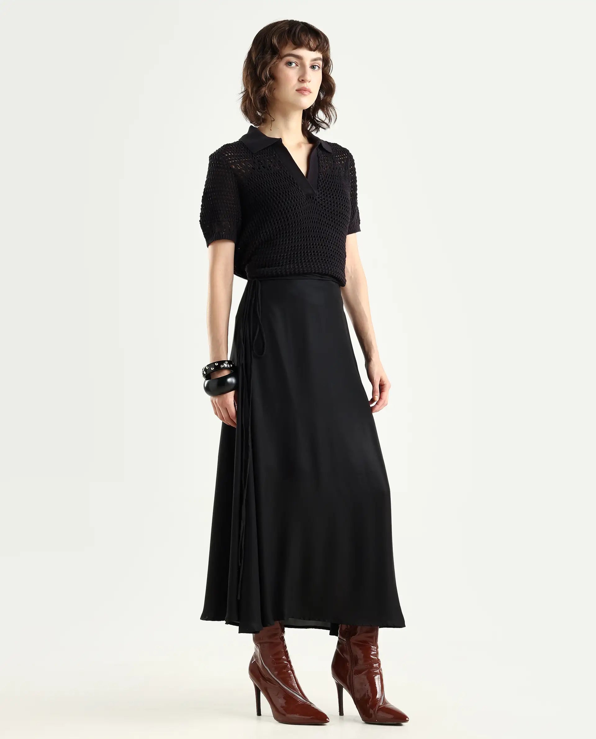 Rareism Women's Wagna Black Polyester Plain Maxi Flared Skirt