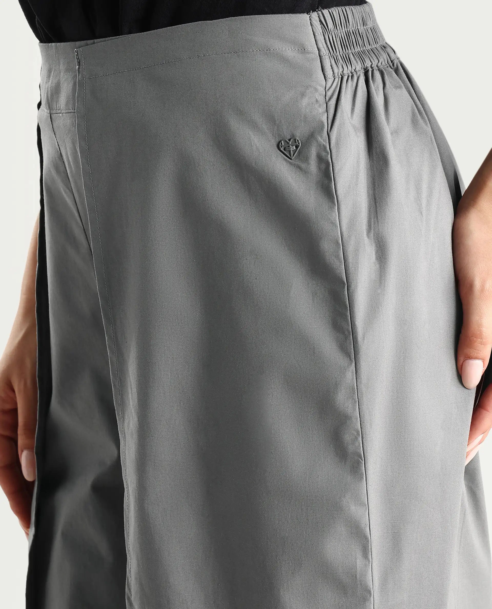 Rareism Women's Oipi Grey Cotton Blend Plain Ankle Length Wide Trouser