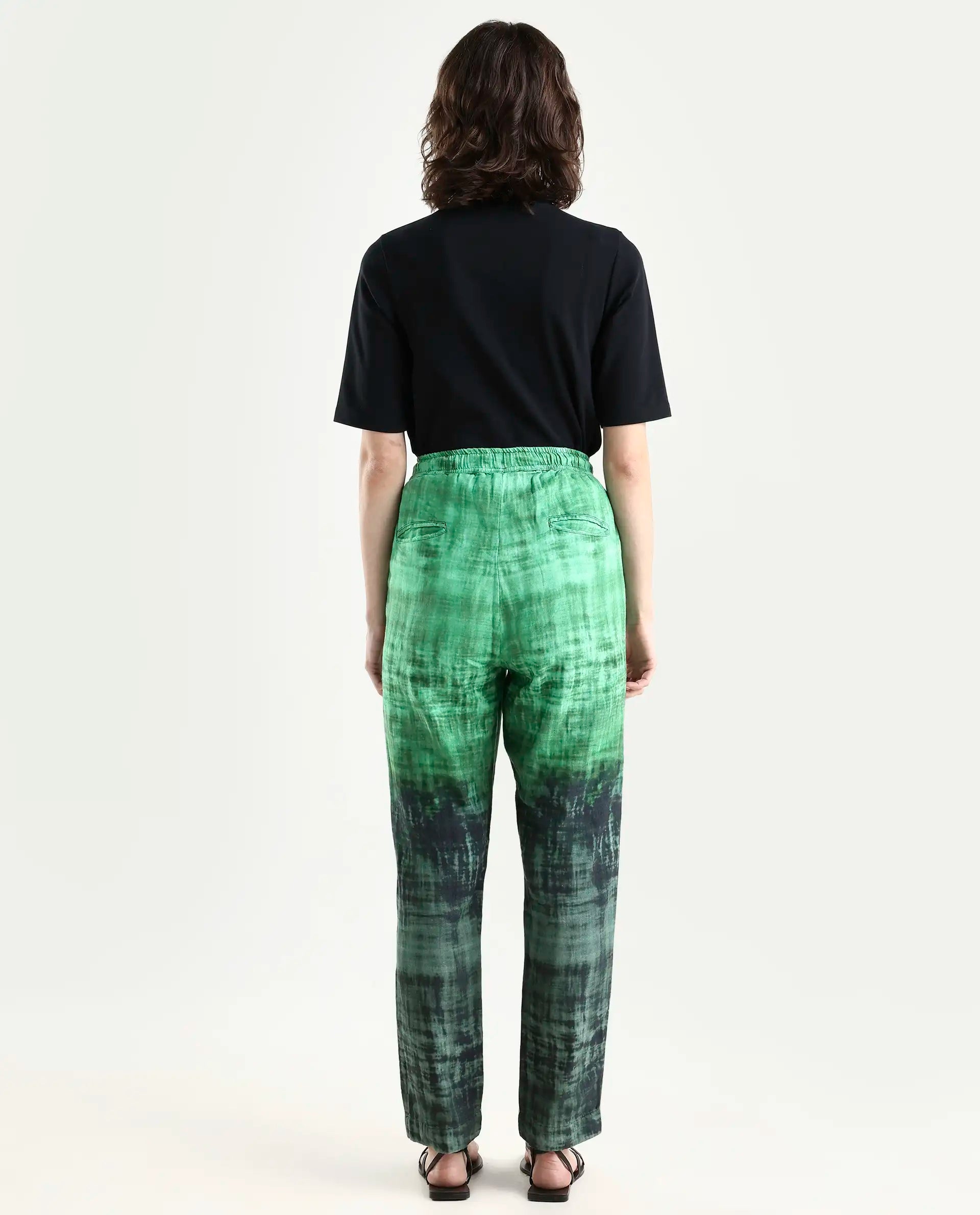 Rareism Women's Raymon Green Cotton Ombre Ankle Length Tailored Trouser