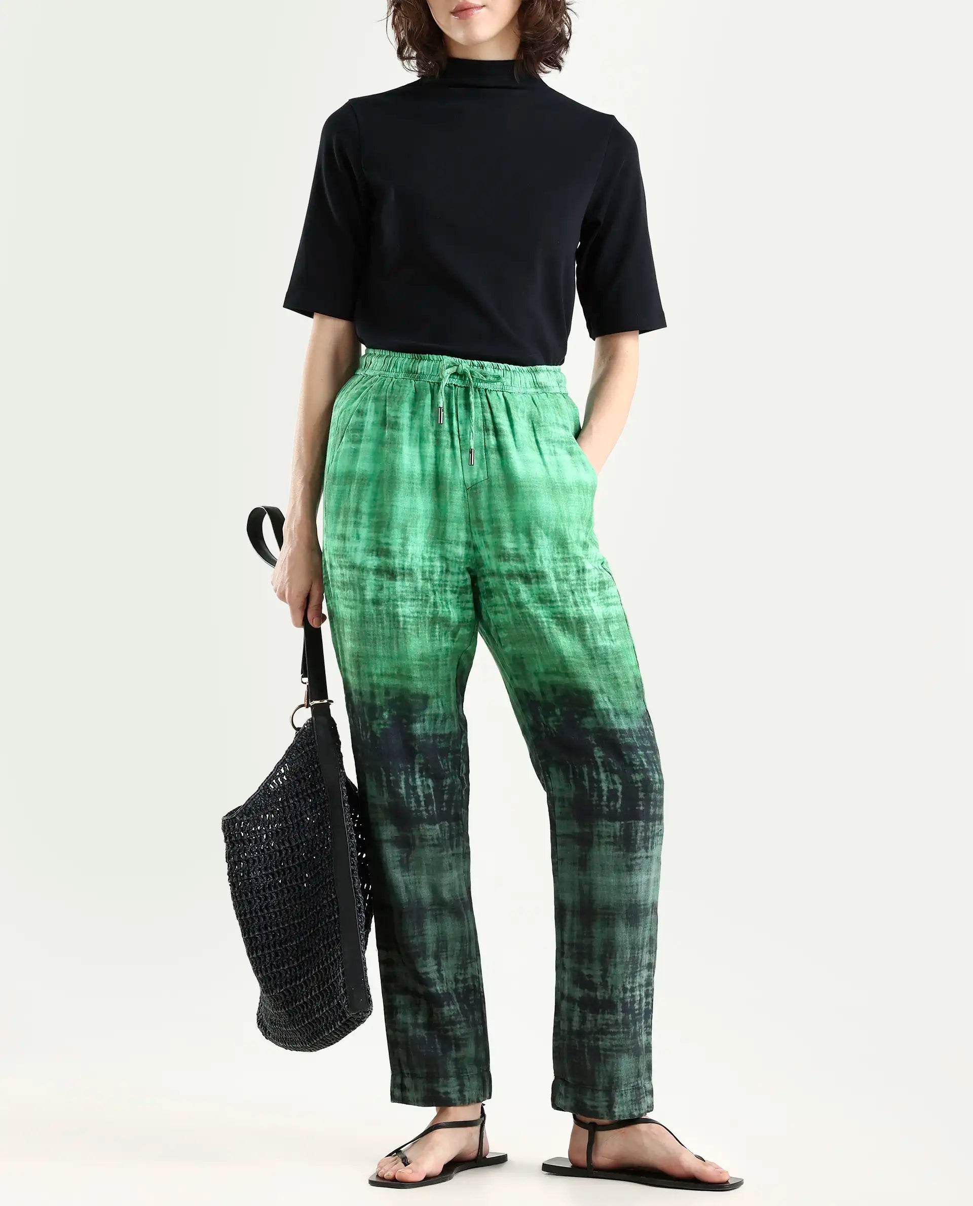 Rareism Women's Raymon Green Cotton Ombre Ankle Length Tailored Trouser