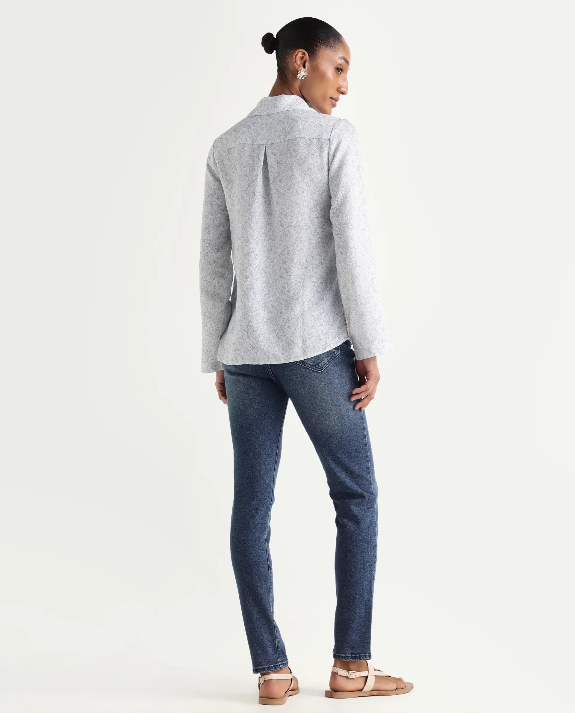 Rareism Women's Zing Blue Cotton Blend Plain Ankle Length Sleek Skinny Fit Jeans