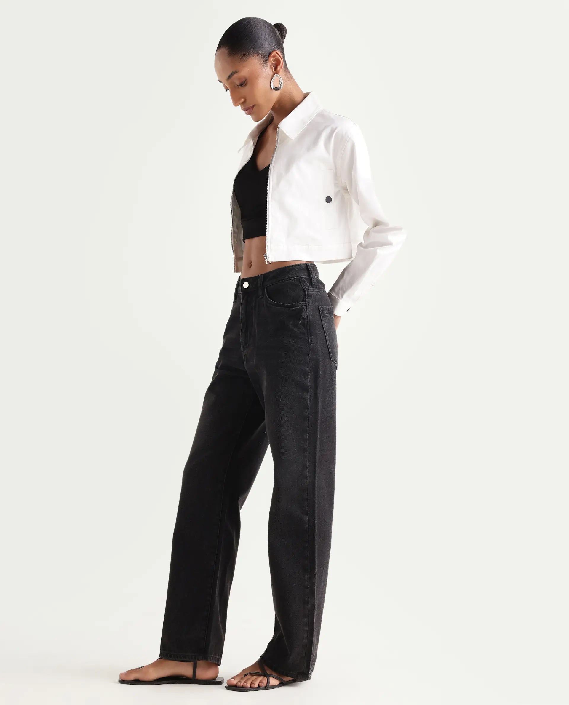 Rareism Women's Beuro Black Cotton Blend Plain Ankle Length Straight Fit Jeans