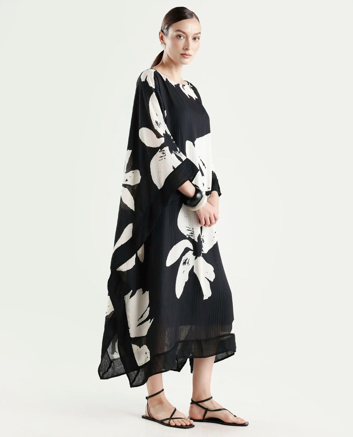 Rareism Women's Janarea Black Polyester Boat Neck Abstract Print Kaftan Sleeve Midi Kaftan Dress