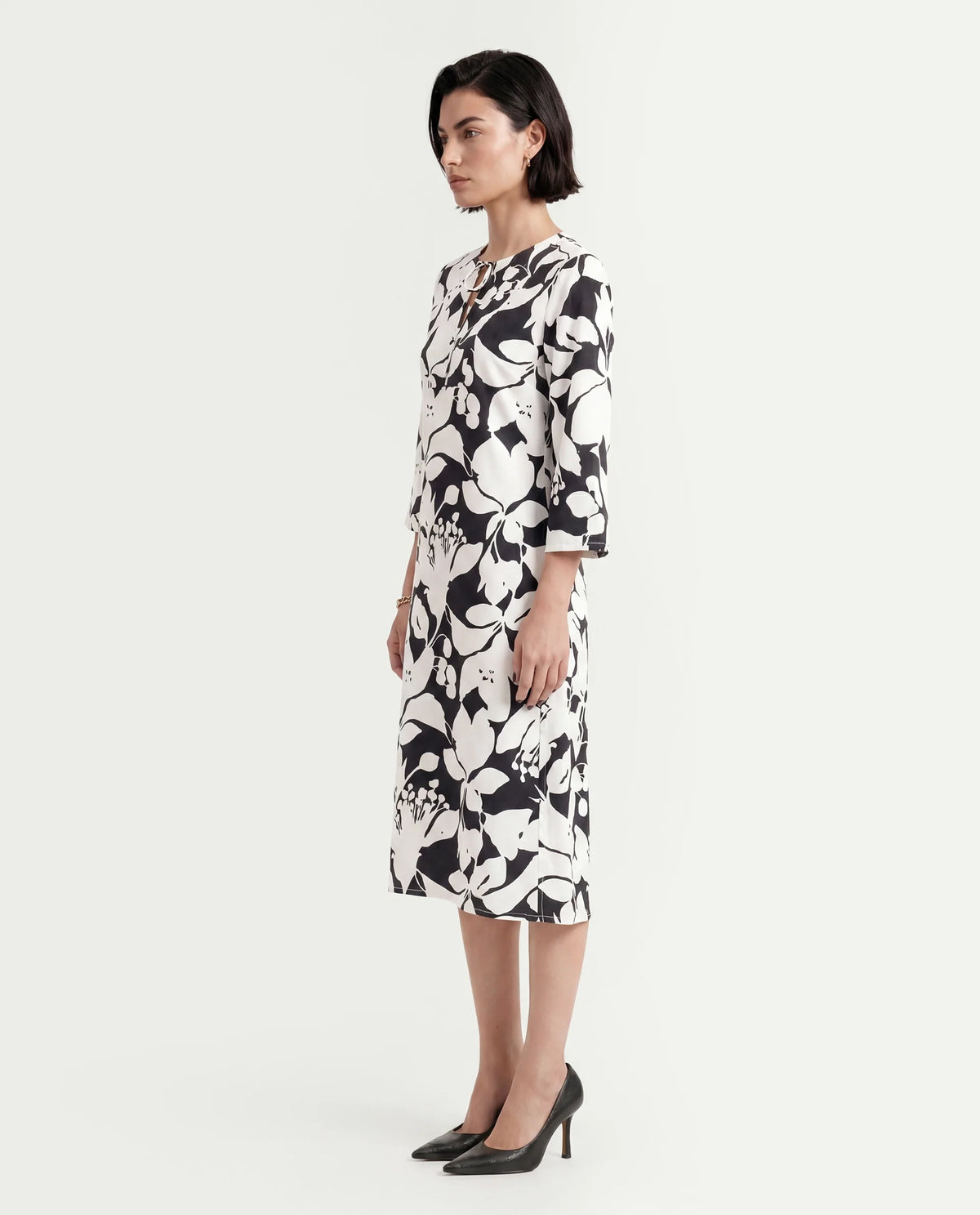 Rareism Women's Janzen Black Viscose Tie-Up Neck Floral Print Bell Sleeve Midi Straight Fit Dress