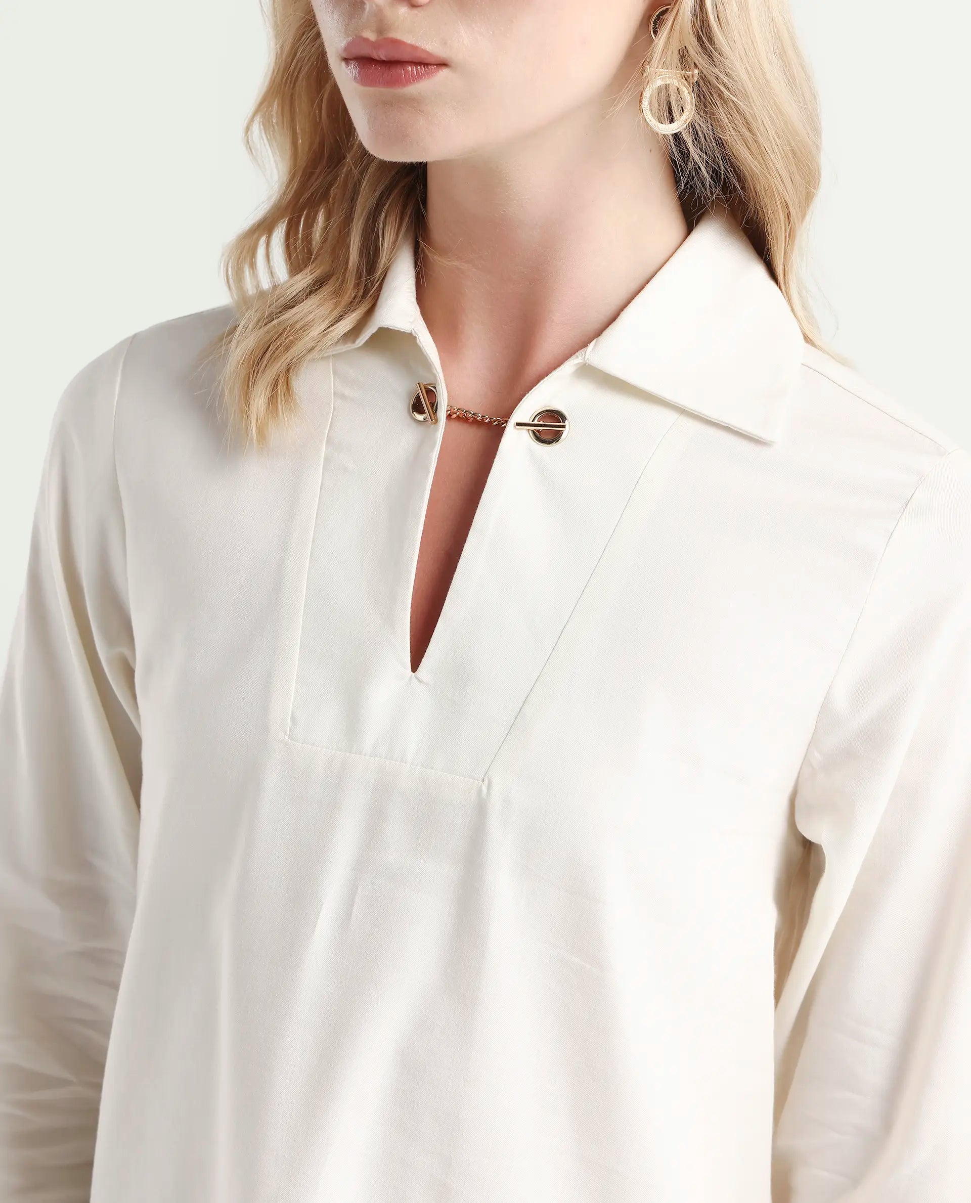 Rareism Women's Ronwok Off White Modal Spread Collar Plain Regular Fit Top