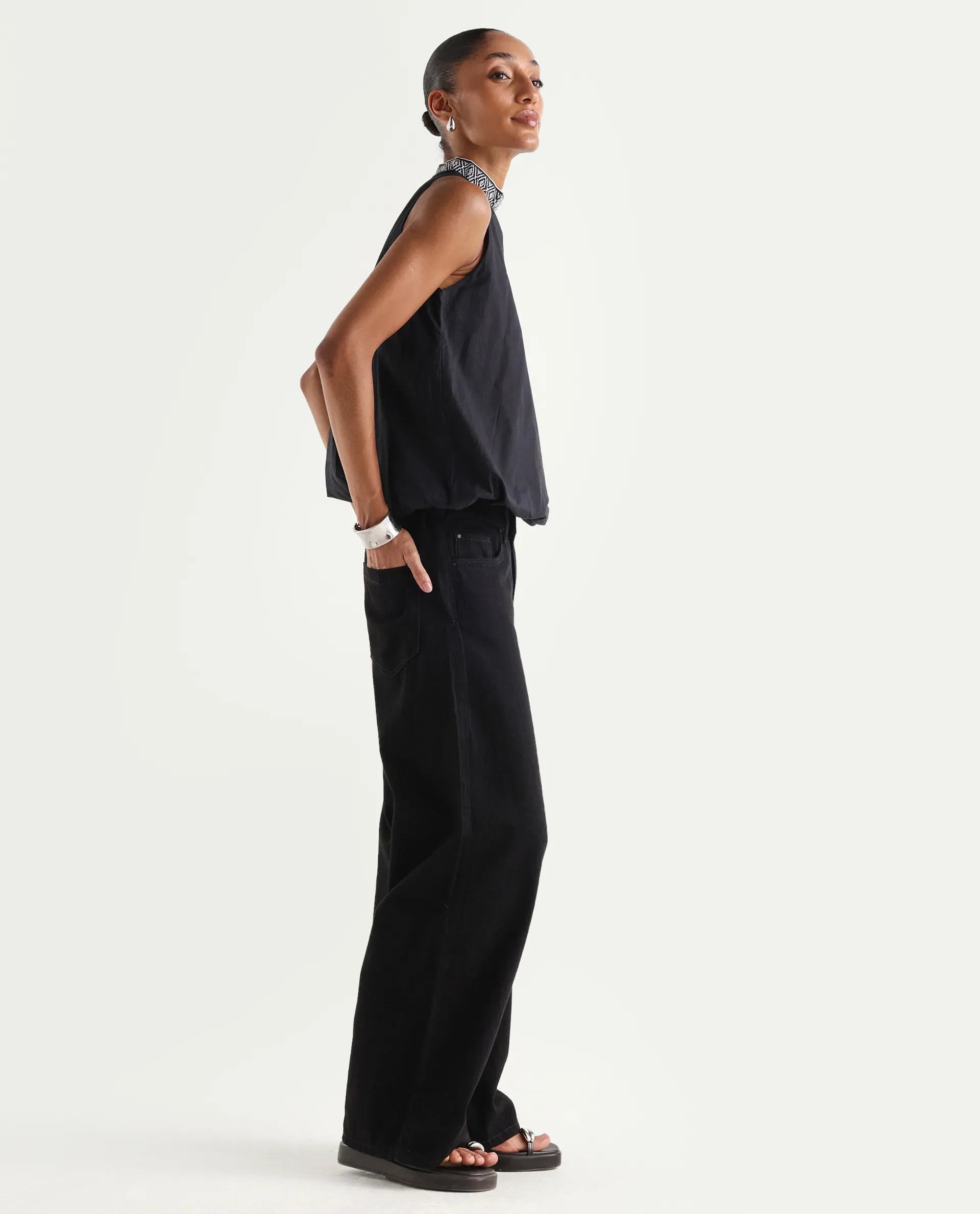 Rareism Women's Denik Black Cotton Wide Plain Jeans