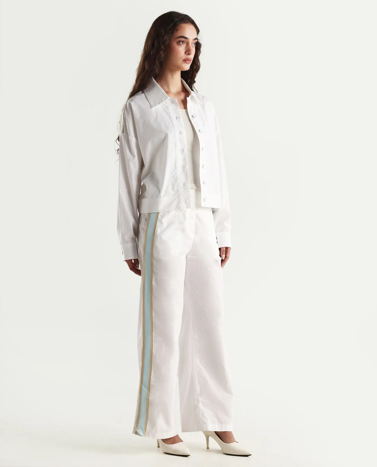 Rareism Women's Nocam B Off White Cotton Plain Ankle Length Wide Trouser
