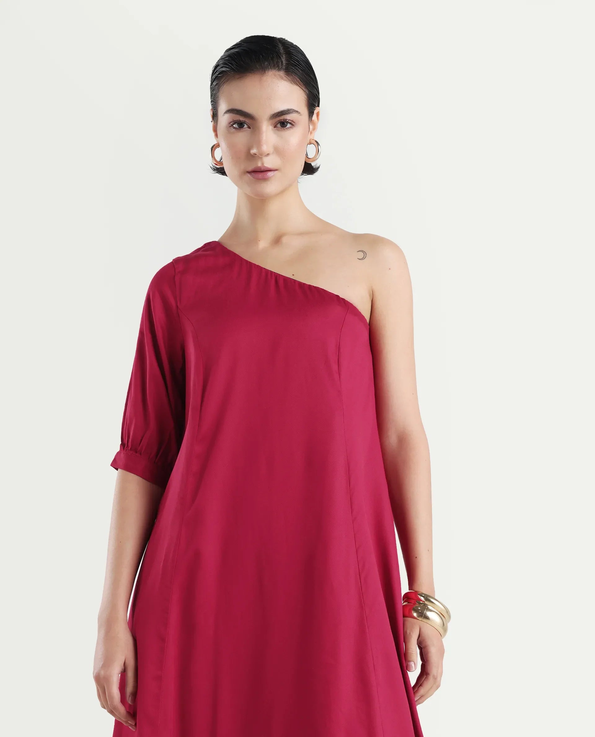 Rareism Women's Somalia Red Viscose One Shoulder Plain One Shoulder Maxi A-Line Dress