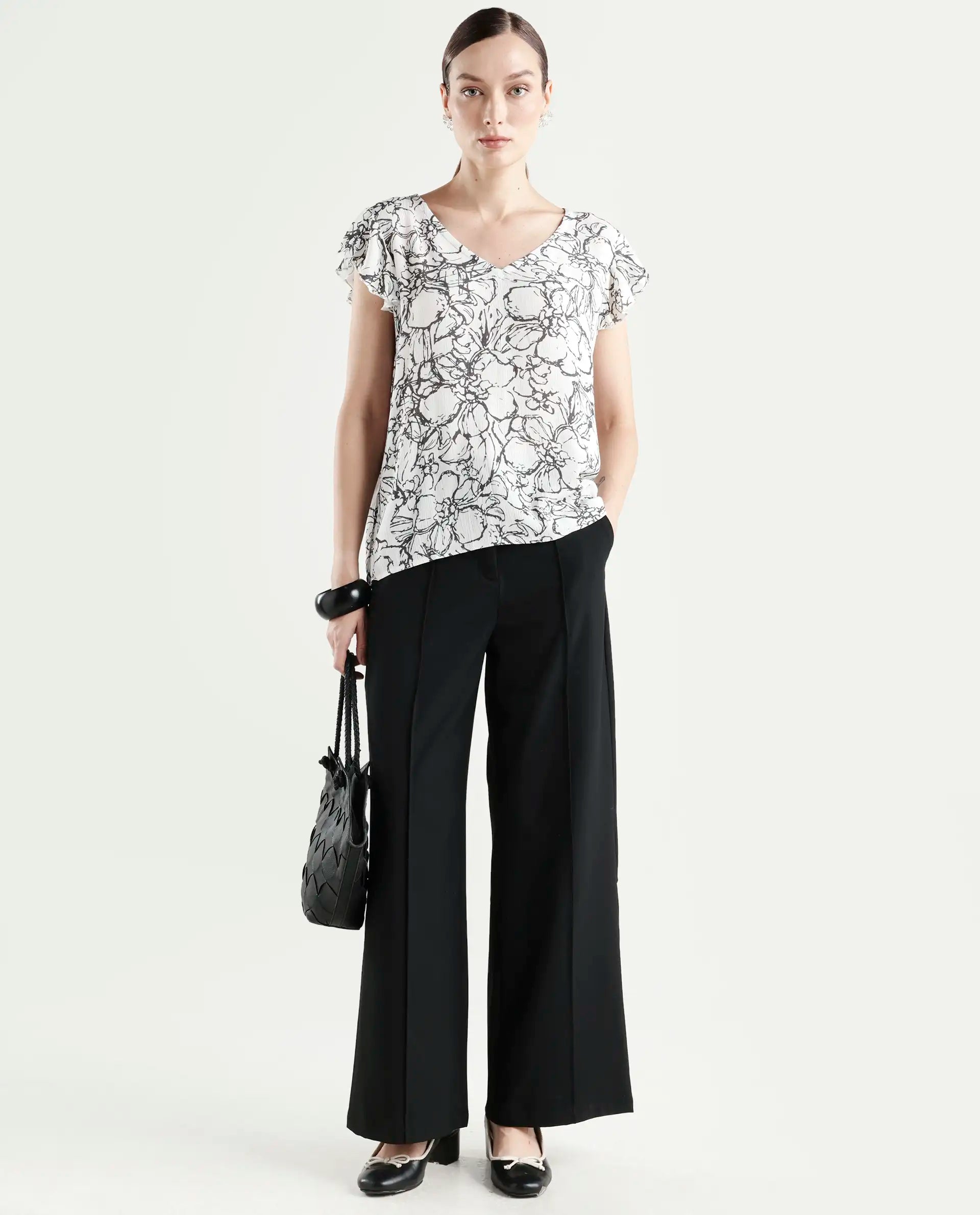 Rareism Women's Helene Light Rayon V-Neck Abstract Print Ruffled Sleeve Regular Fit Top