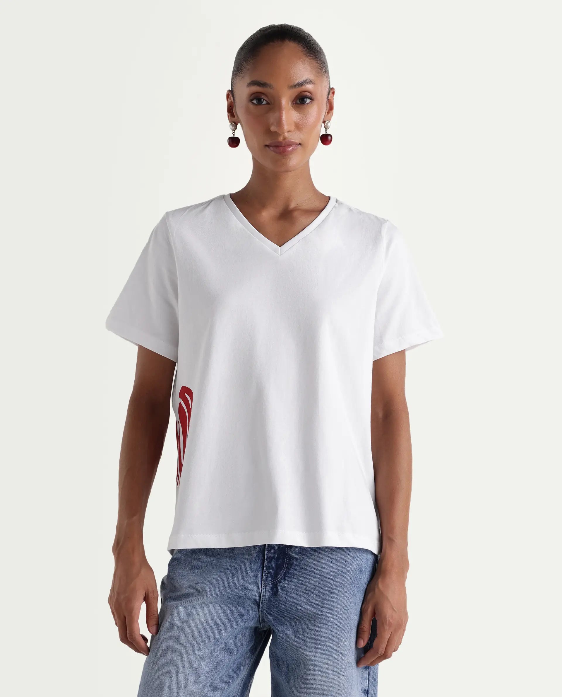 Rareism Women's Zay White Cotton V-Neck Pull-On Relaxed Typography Print T-Shirt