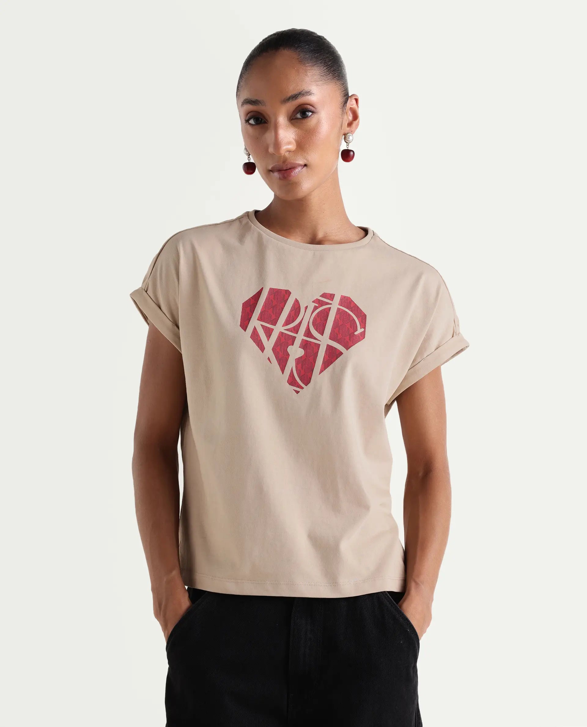 Rareism Women's Zibbit Beige Cotton Crew Neck Pull-On Relaxed Monogram Print T-Shirt