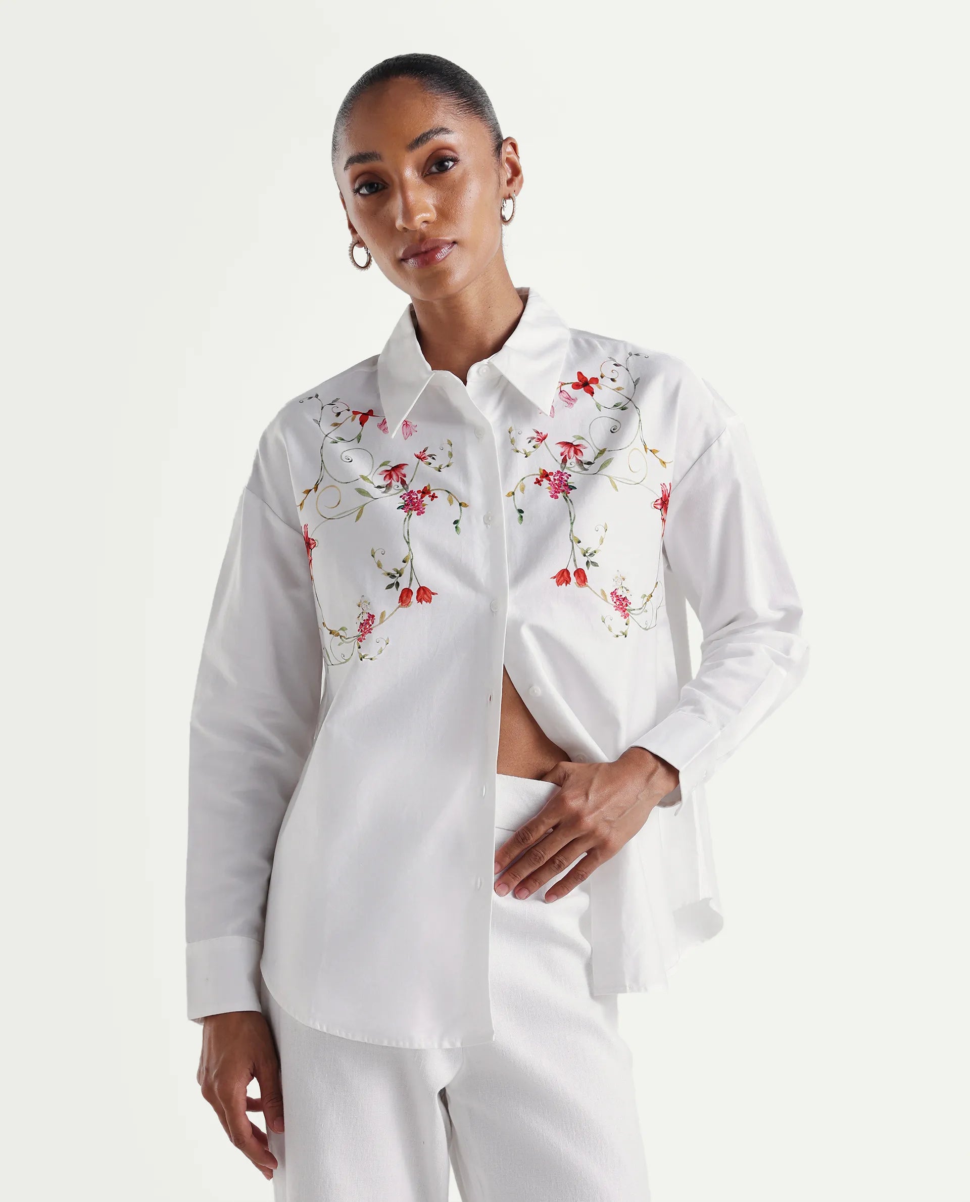 Rareism Women's Aerie Off White Cotton Full Sleeve Oversize Fit Floral Print Shirt