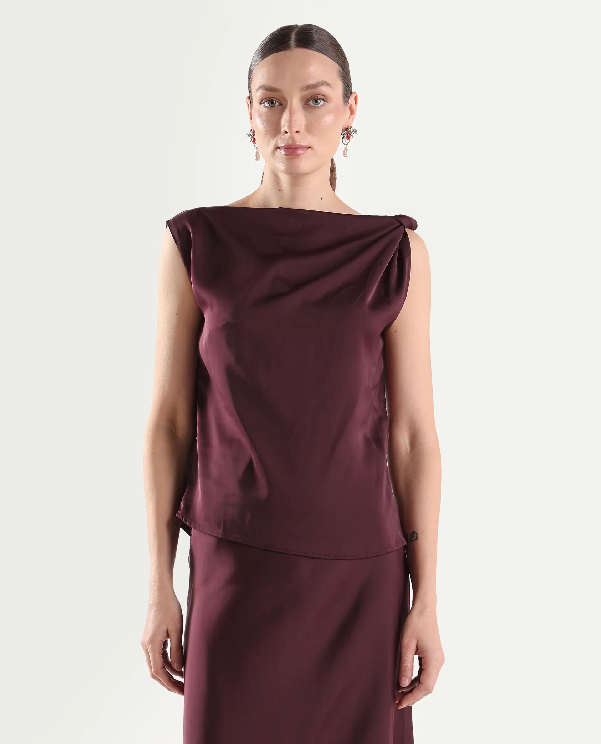 Rareism Women's Aoron-T Maroon Polyester Sleeveless Regular Fit Plain Top