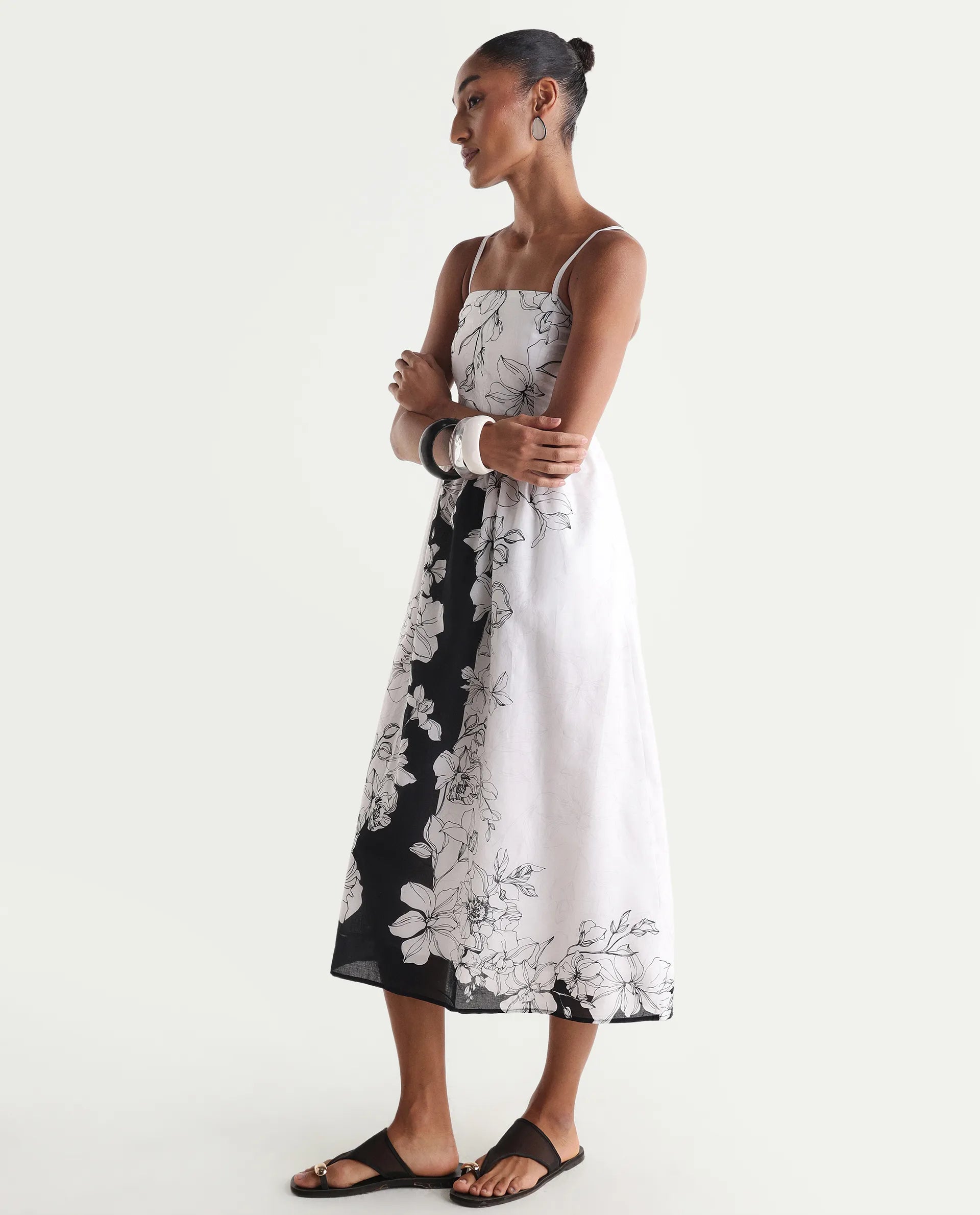 Rareism Women's Clara White Viscose Sleeveless Fit And Flare Floral Print Dress