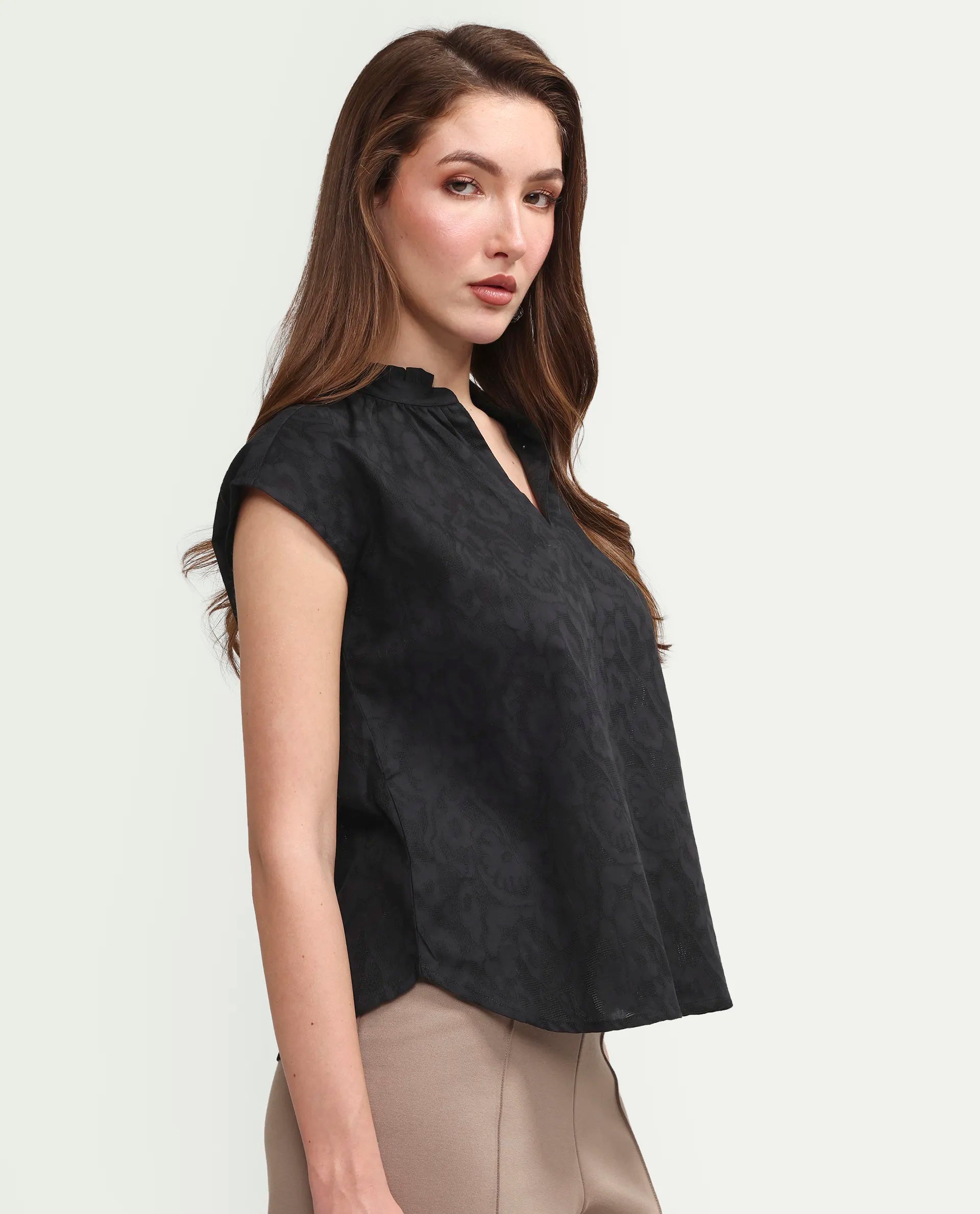 Rareism Women's Closia Black Cotton Half Sleeve Relaxed Fit Jacquard Top