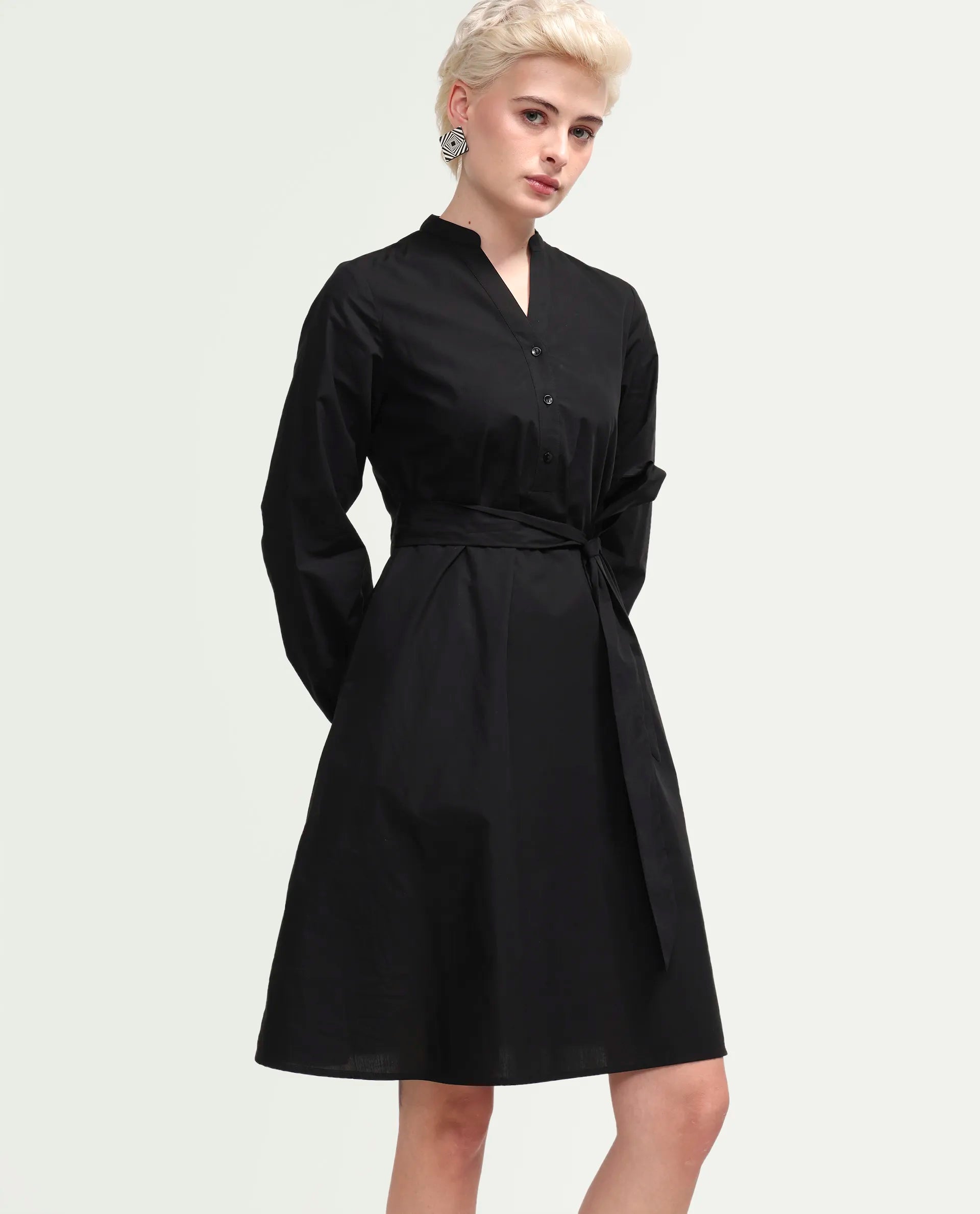 Rareism Women's Vayda Black Cotton Full Sleeve A-Line Plain Dress