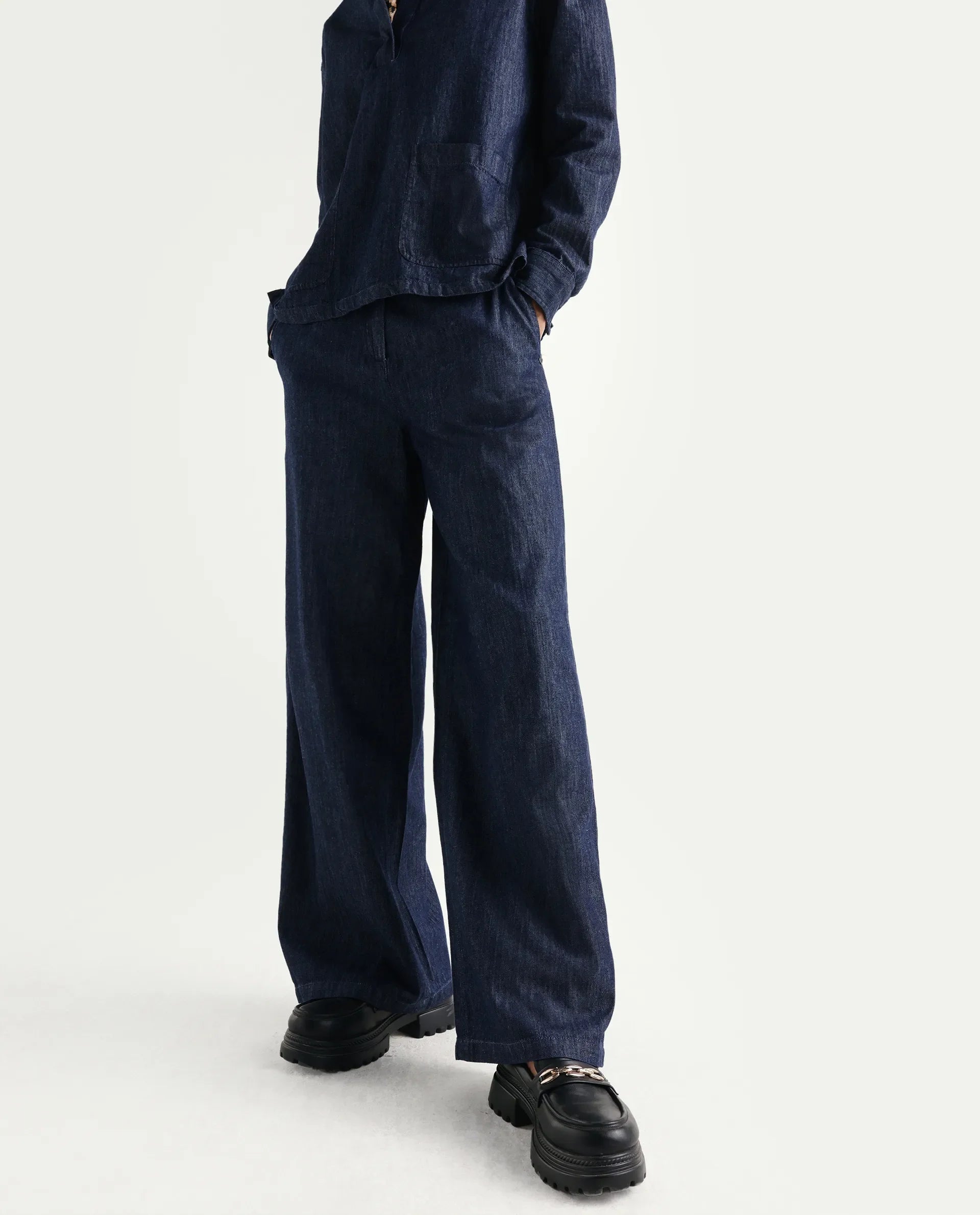Rareism Women's Dento-B Dark Blue Cotton Wide Plain Jeans