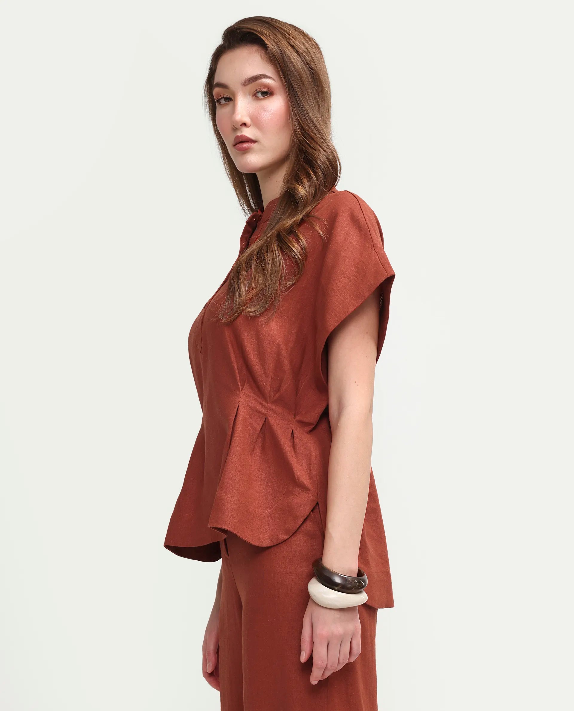 Rareism Women's Mappy-T Rust Linen Blend Half Sleeve Mandarin Collar Relaxed Top