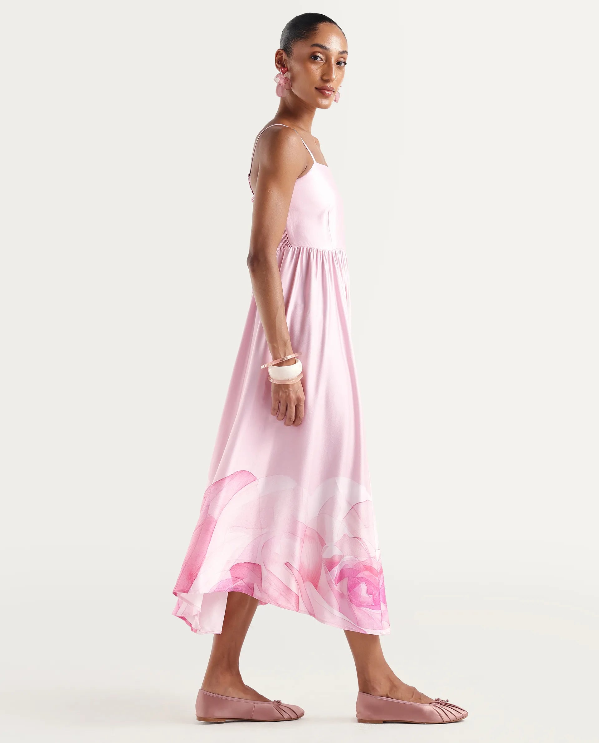 Rareism Women's Mezozo Light Pink Viscose Sleeveless Square Neck Fit And Flare Floral Print Dress
