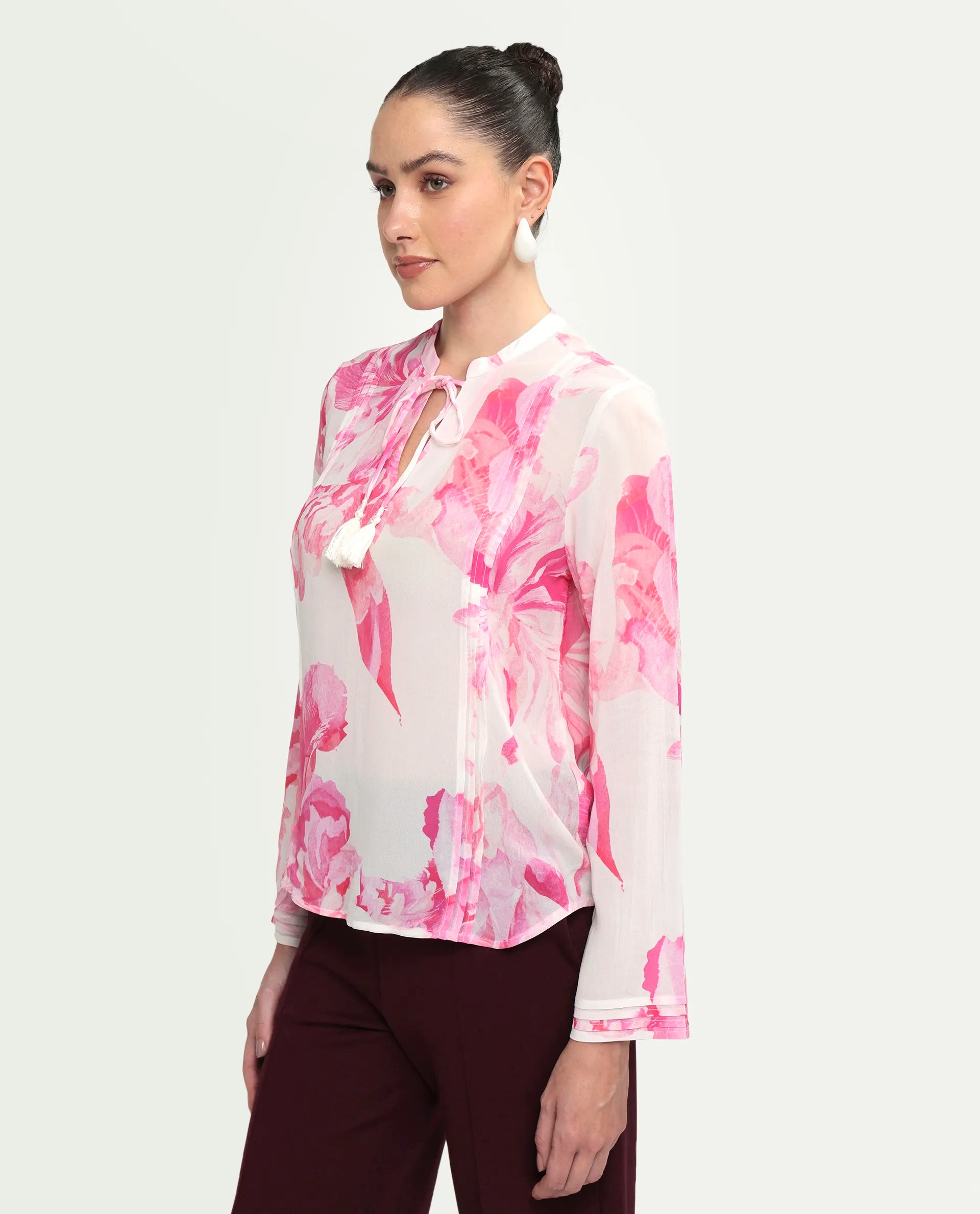 Rareism Women's Mijok Off White Viscose Full Sleeve Tie-Up Regular Floral Print Top