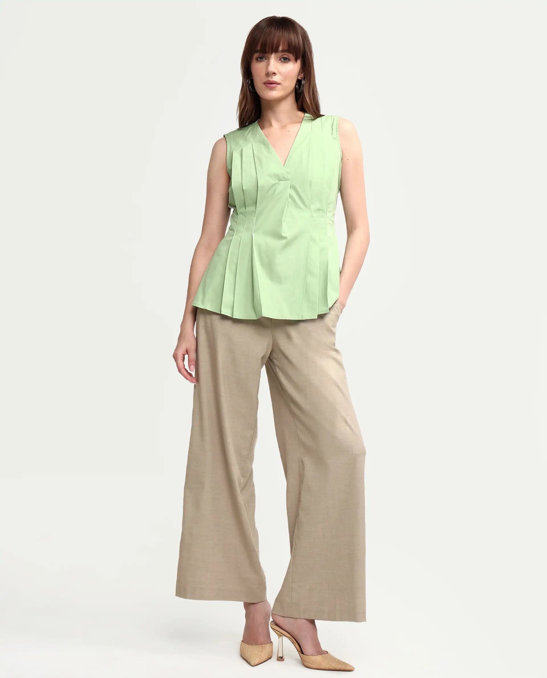 Rareism Women's Houx Light Green Cotton Sleeveless V-Neck Regular Fit Plain Top