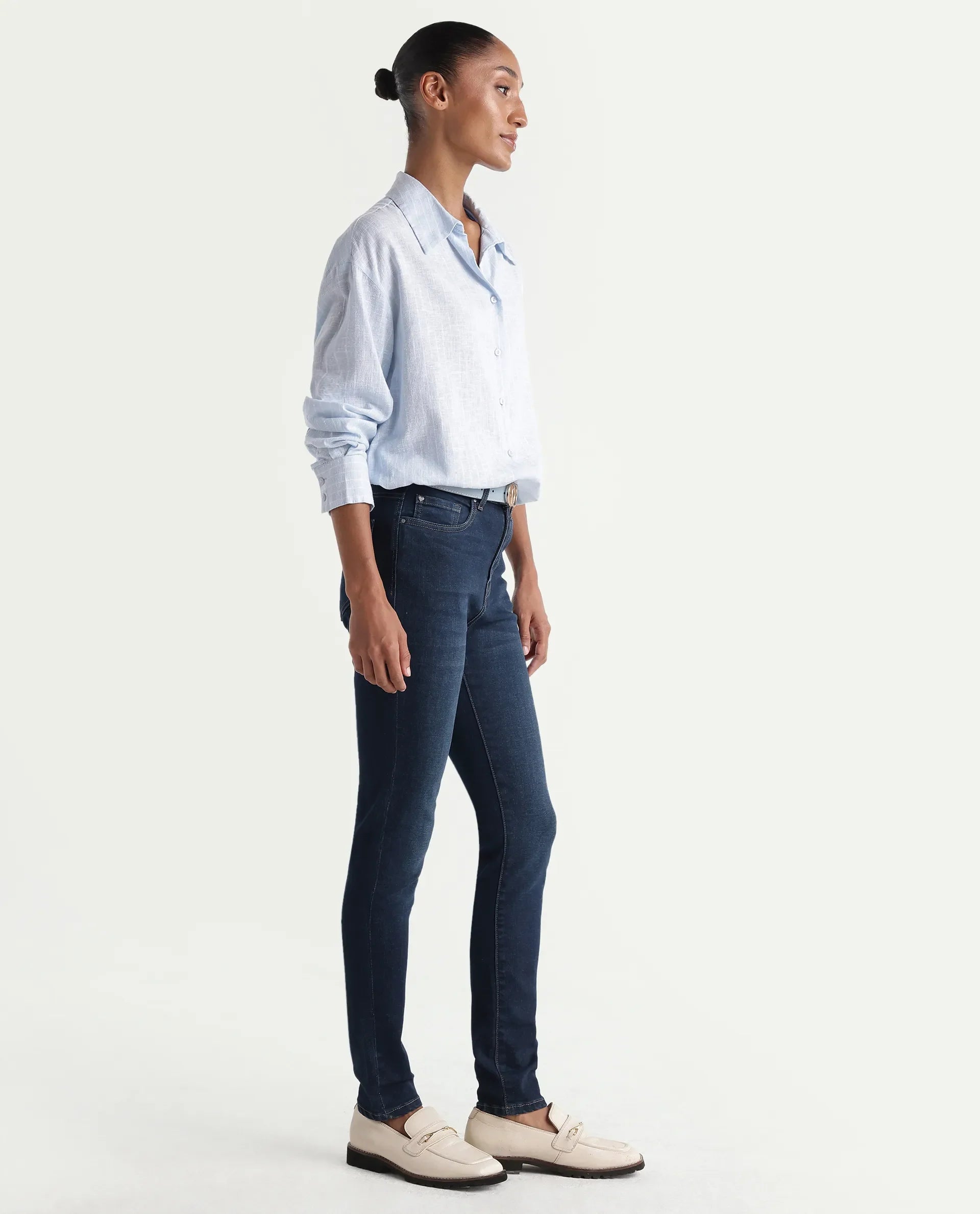 Rareism Women's Skenyom Blue Cotton Blend Skinny Fit Plain Jeans