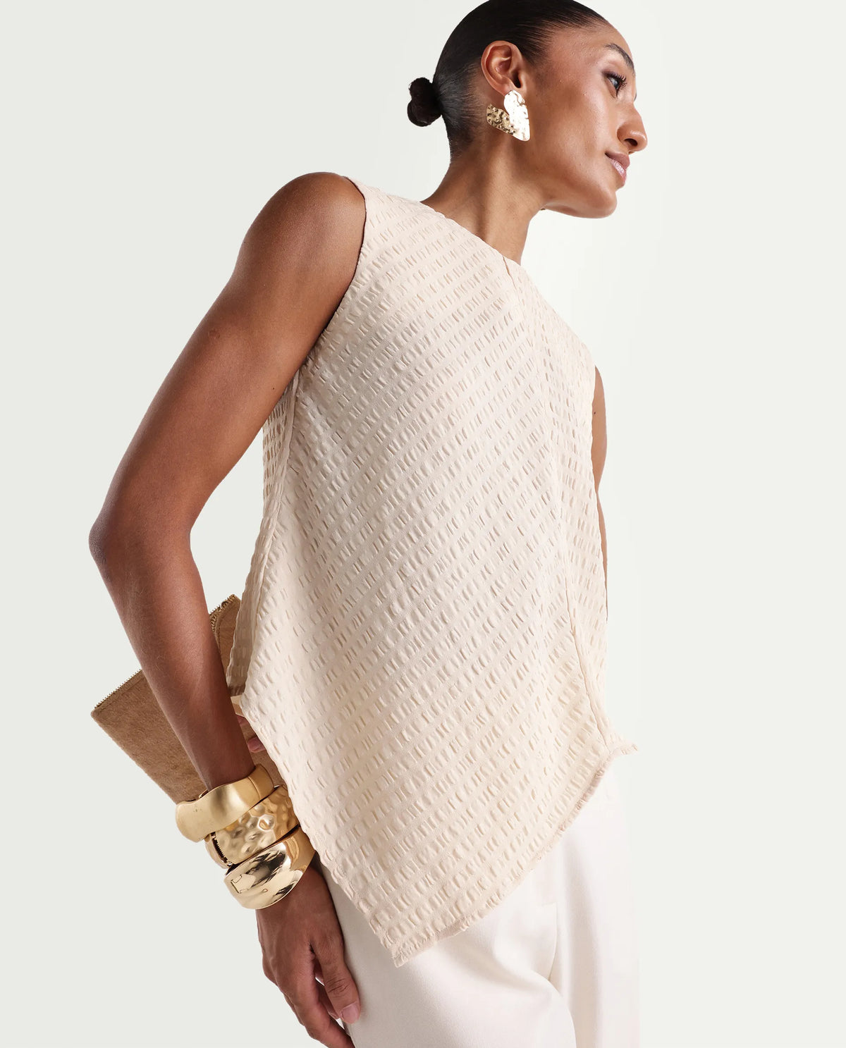 Rareism Women's Roulo-R Beige Polyester Sleeveless Crew Neck Button Relaxed Plain Top