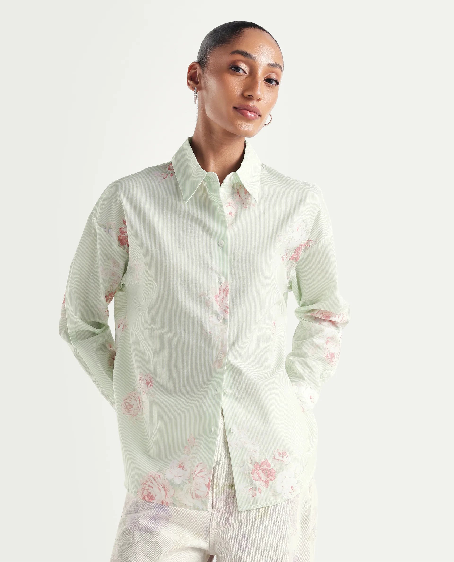 Rareism Women's Horu Light Green Cotton Full Sleeve Spread Collar Button Oversized Floral Print Shirt Oversize