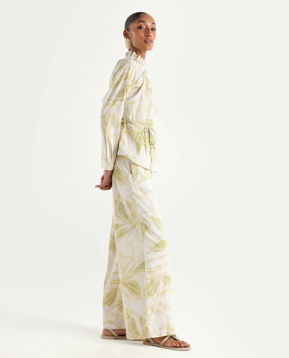 Rareism Women's Hyce-B Light Green Cotton Satin Wide Leg Abstract Print Trouser