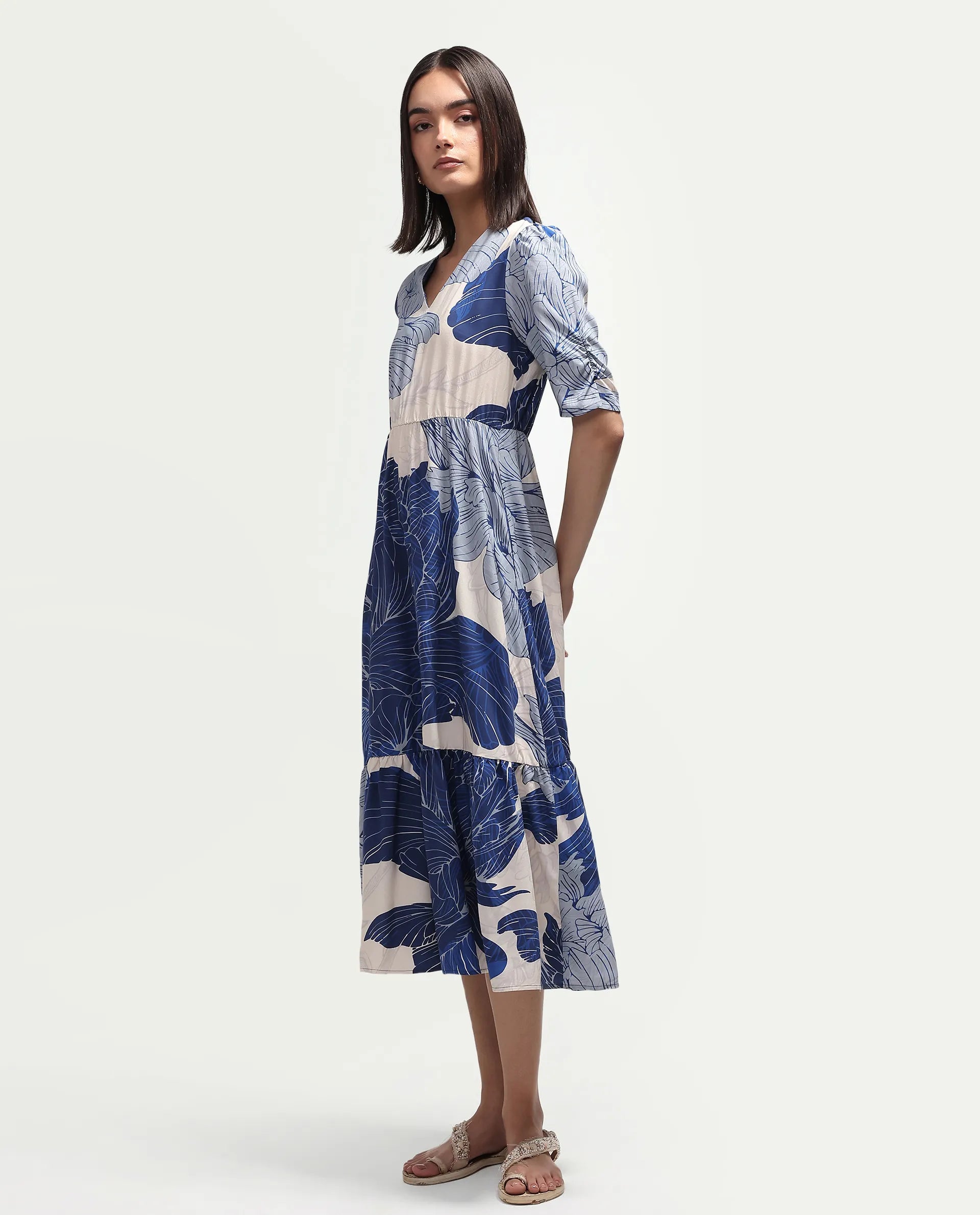 Rareism Women's Vuxon Blue Viscose V-Neck Fit And Flare Floral Print Dress