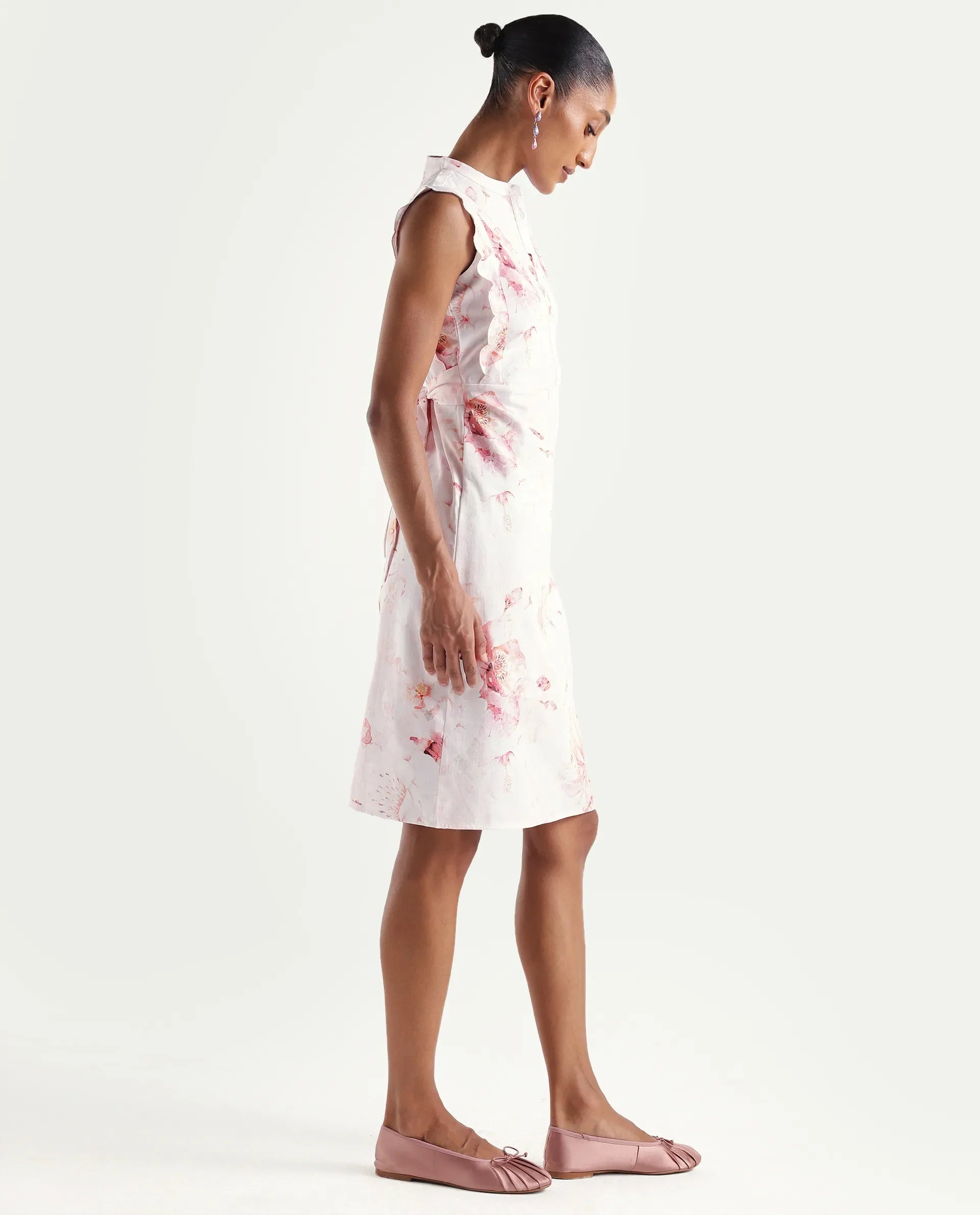 Rareism Women's Hawn Light Pink Cotton Band Collar Regular Floral Print Dress
