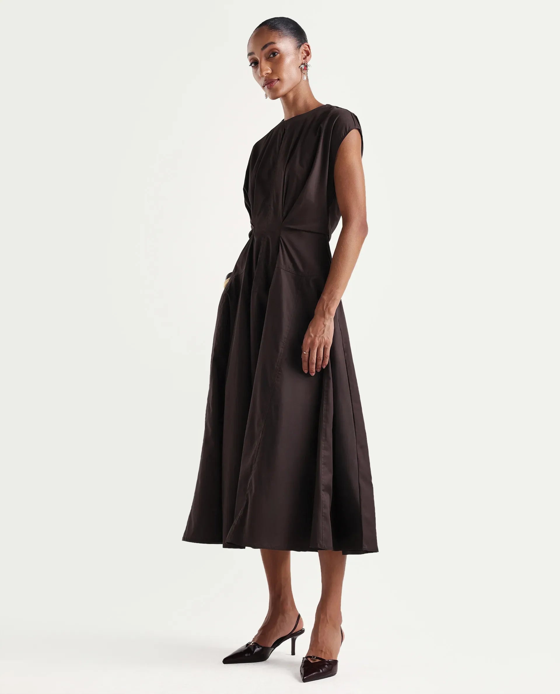 Rareism Women's Onky Brown Cotton Crew Neck Button Relaxed Plain Dress