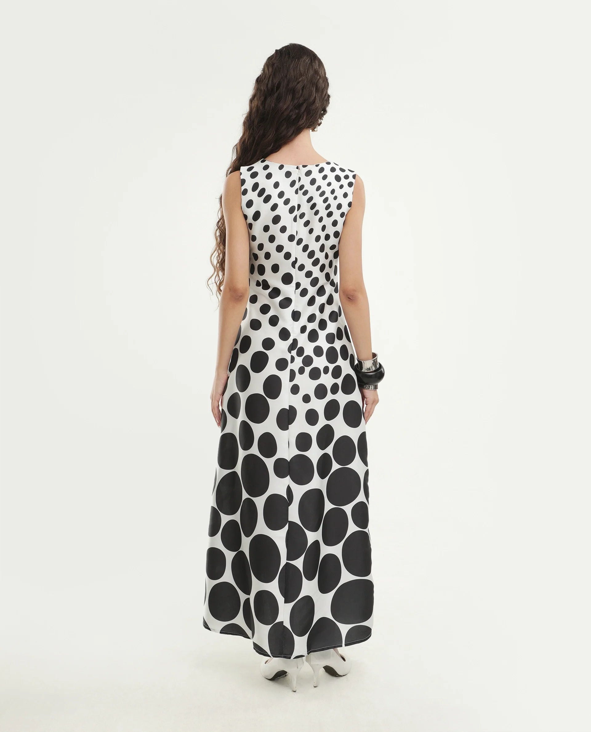 Rareism Women's Polko White Polyester Boat Neck Button And Zip Fitted Polka Print Dress