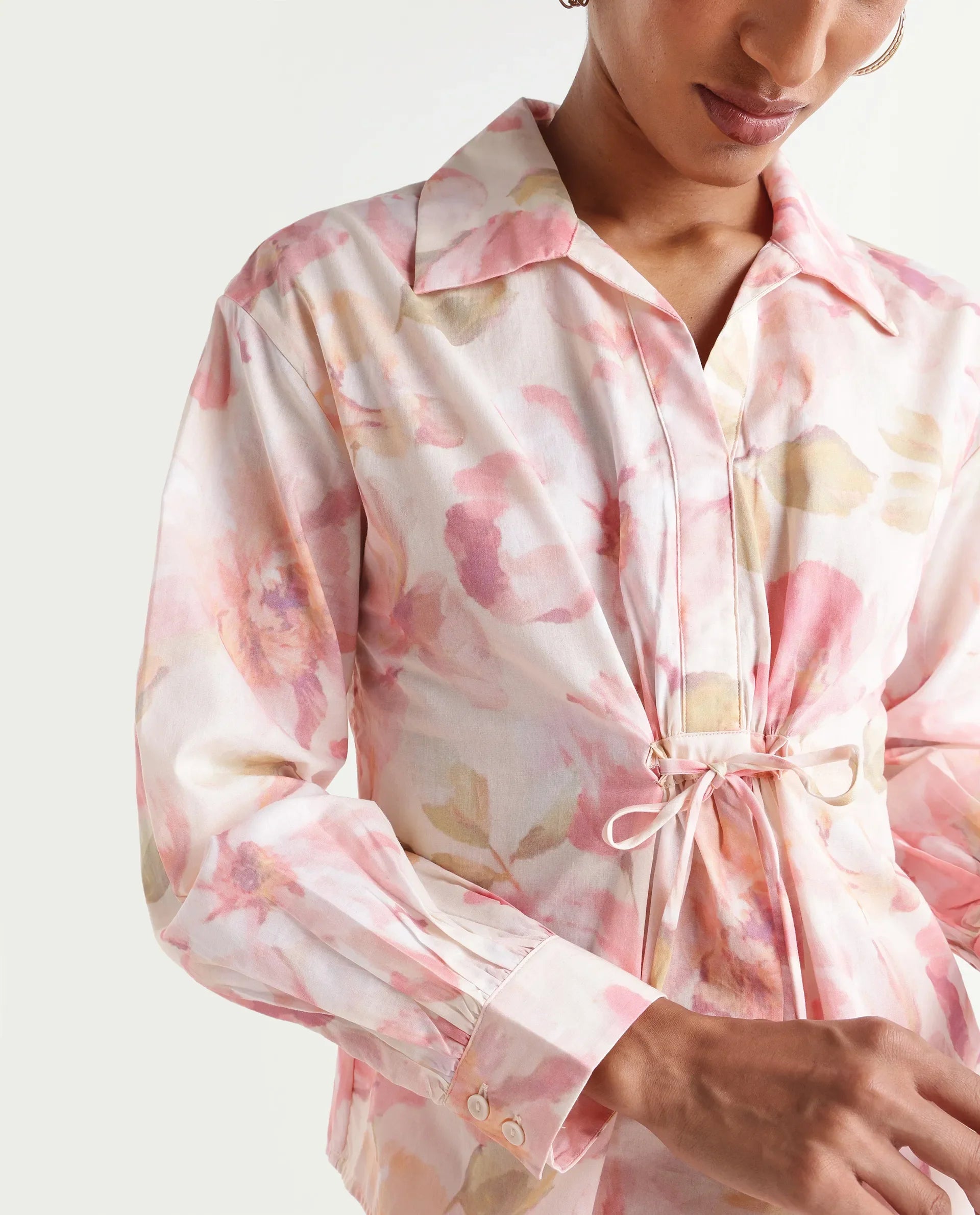 Rareism Women's Vatia Light Multi Cotton Spread Collar Relaxed Floral Print Top