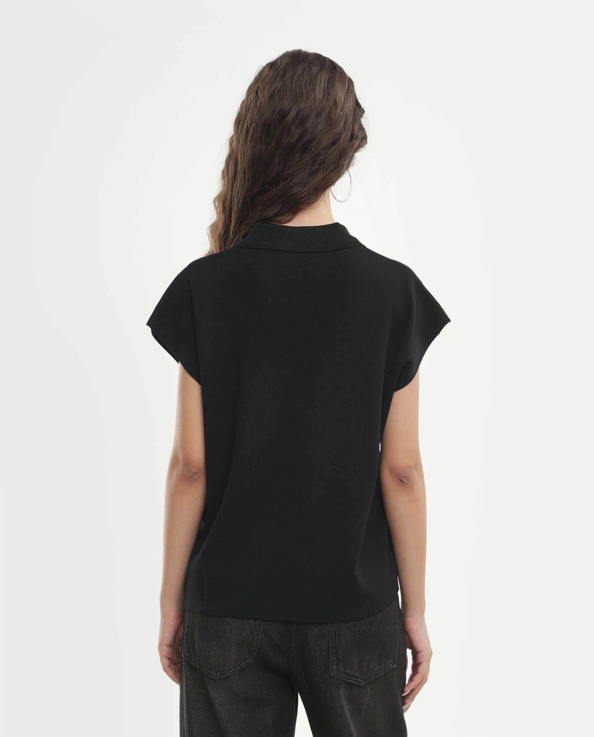 Rareism Women's Prepolaw26 Black Viscose Blend Spread Collar Relaxed Fit Plain Top