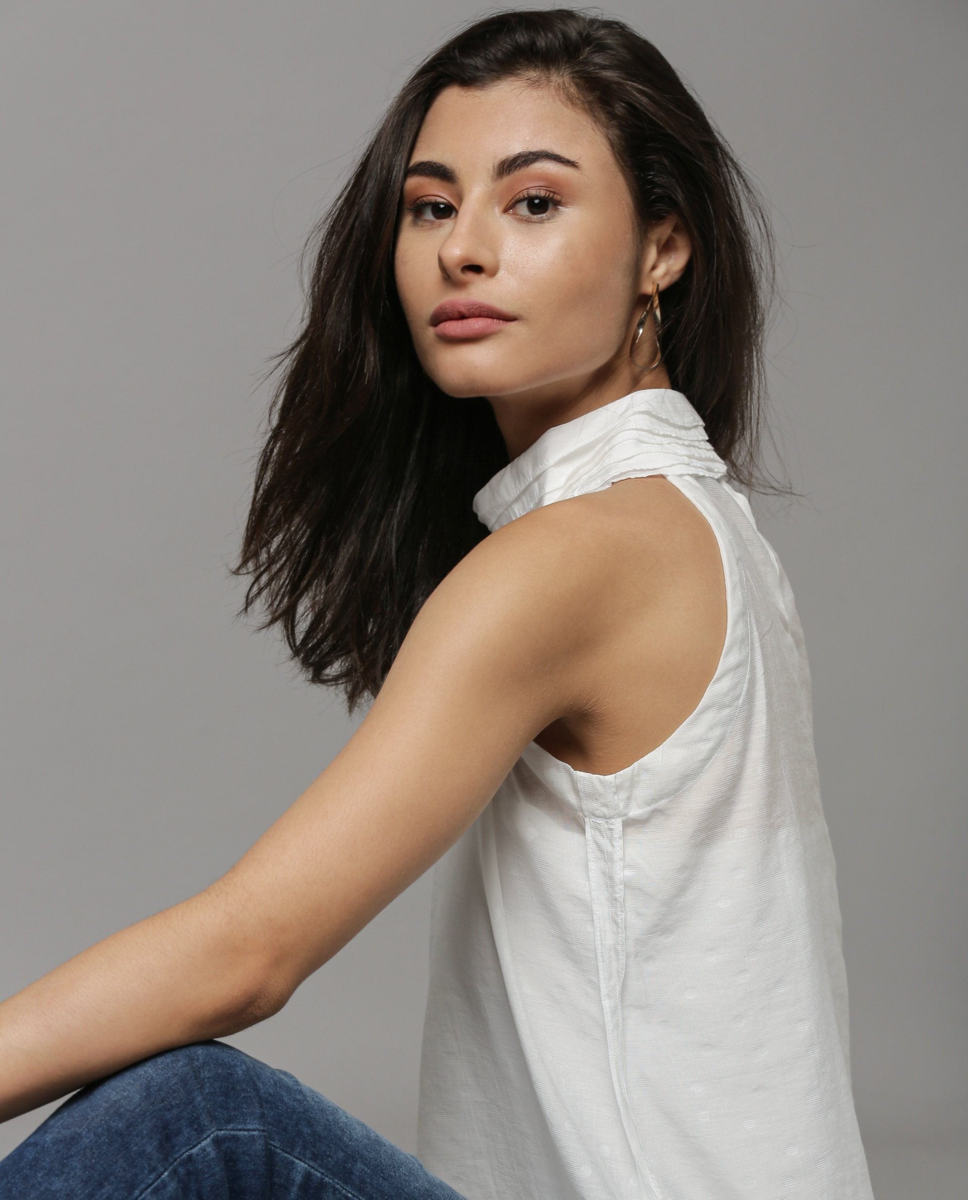 Rareism Women Feather White Top Sleeveless