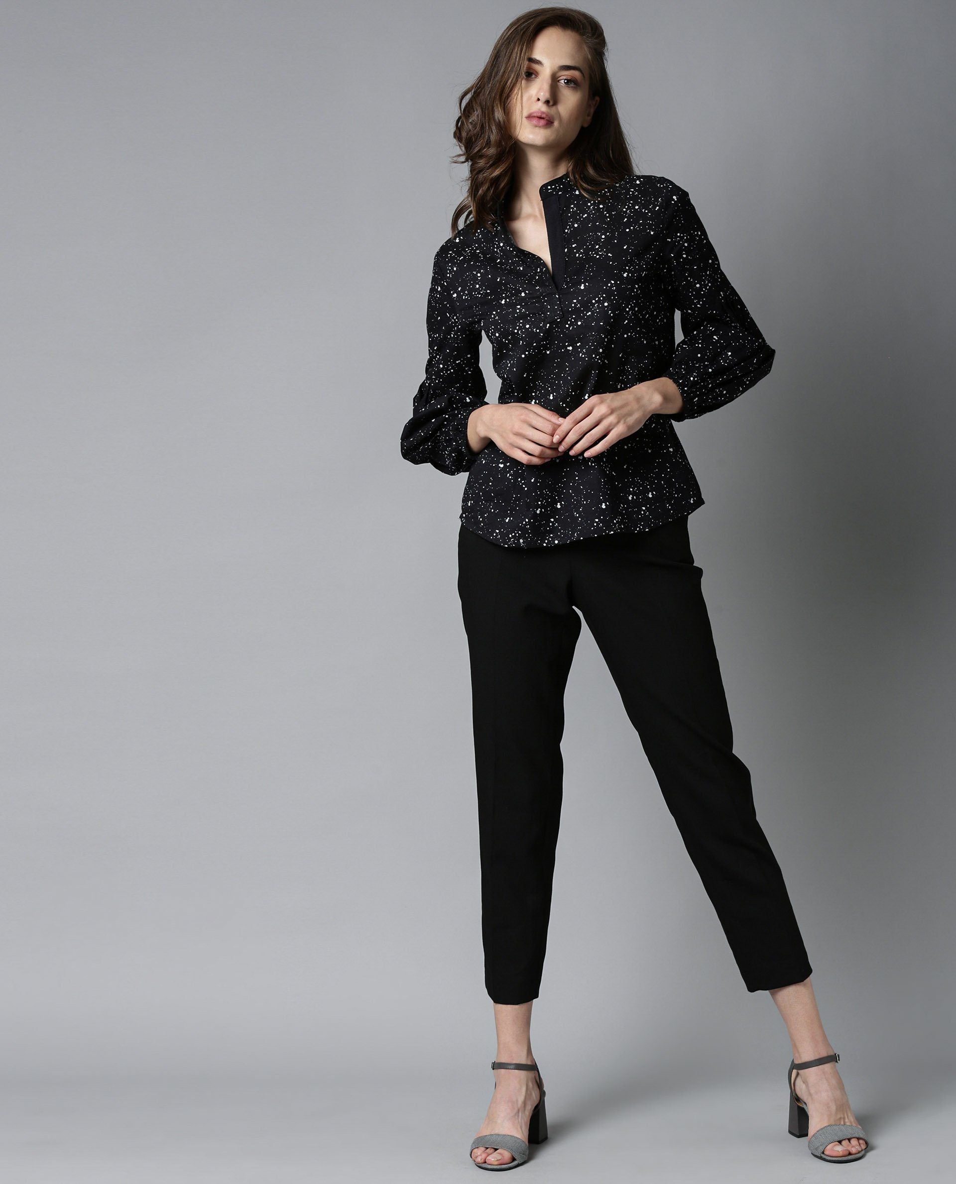 Rareism Women Fog Black Top Cotton Fabric Full Sleeves Crew Neck Print