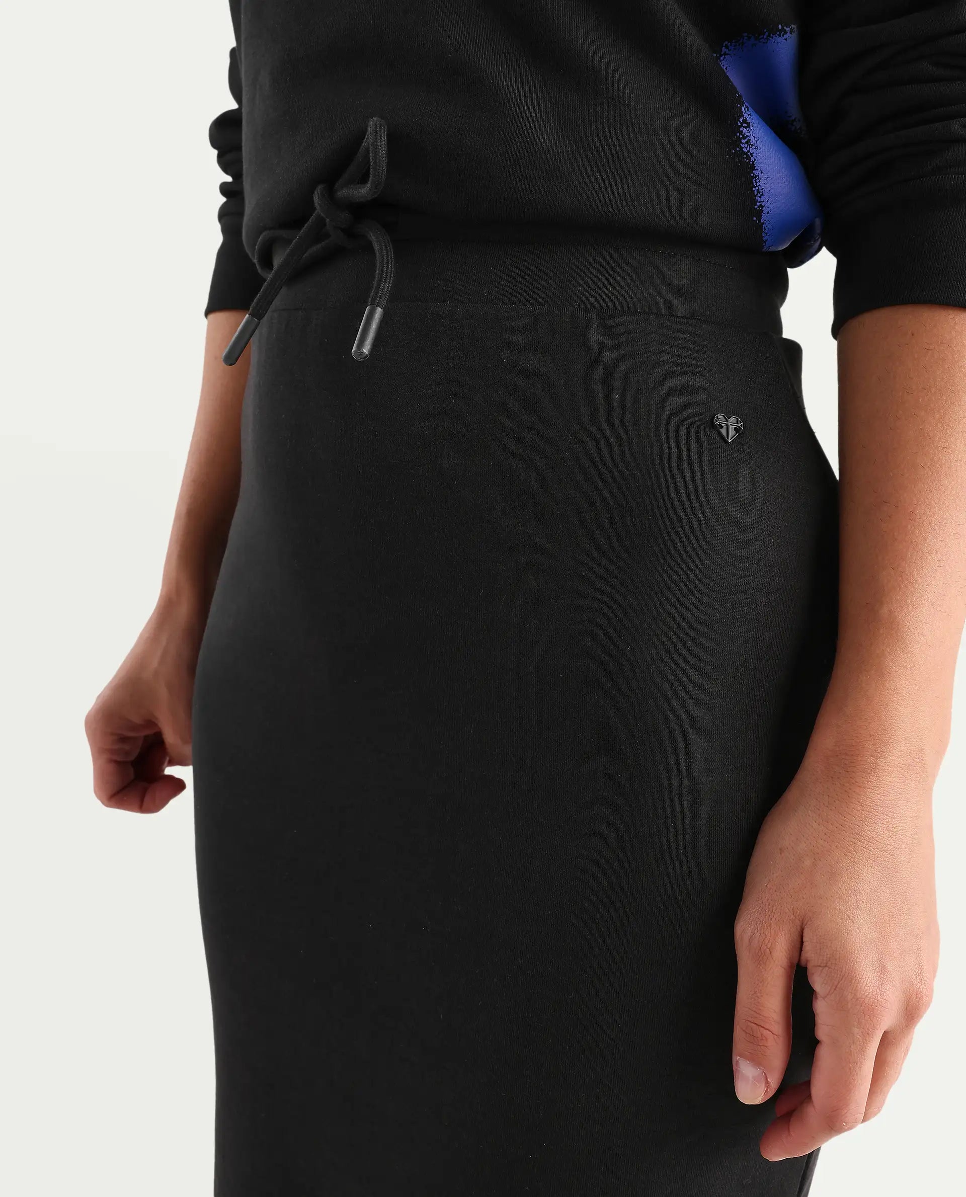 Rareism Women's Afsko B Black Cotton Plain Midi Straight Fit Skirt