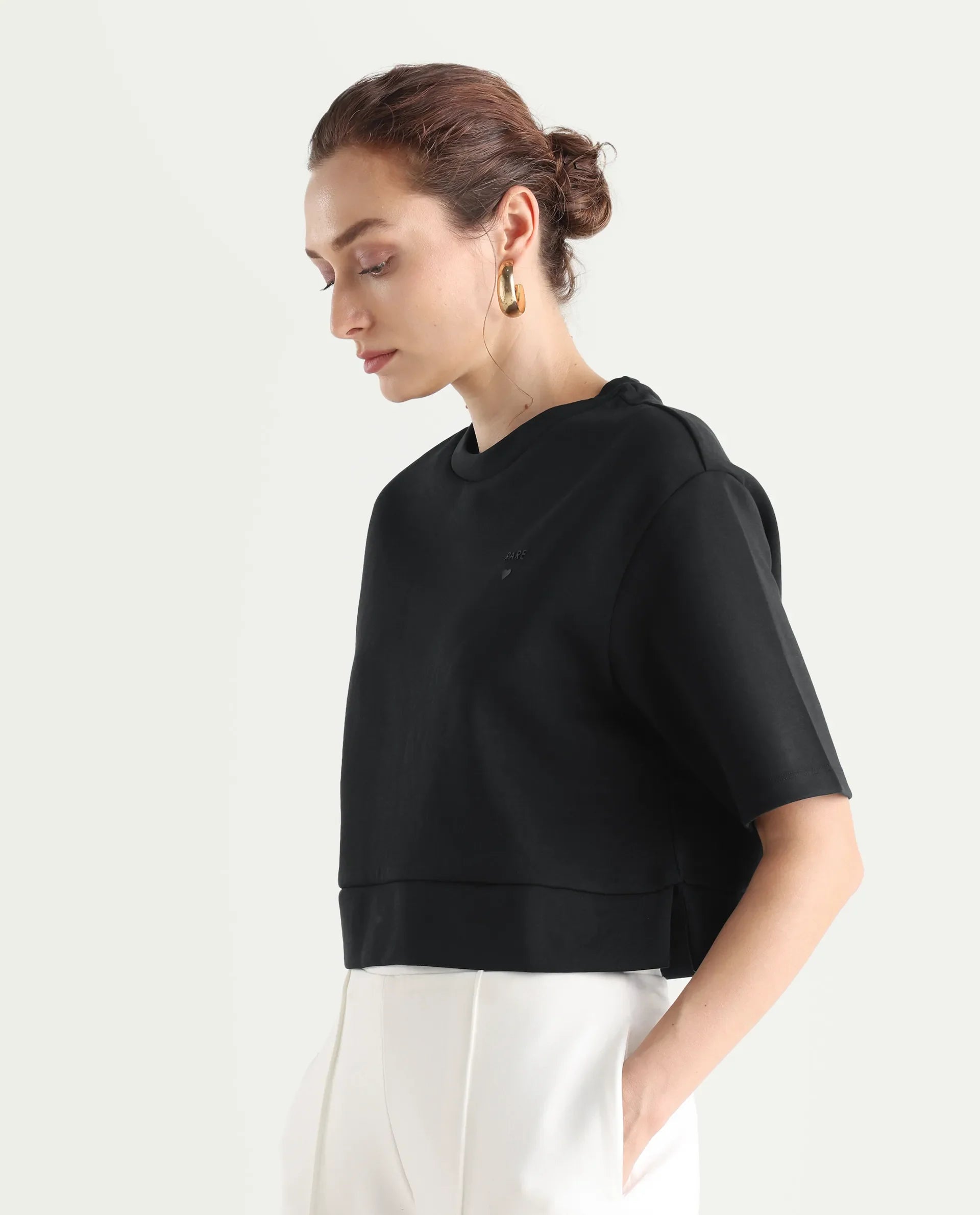 Rareism Women's Aftok T Black Linen Crew Neck Plain Crop Regular Fit T-Shirt