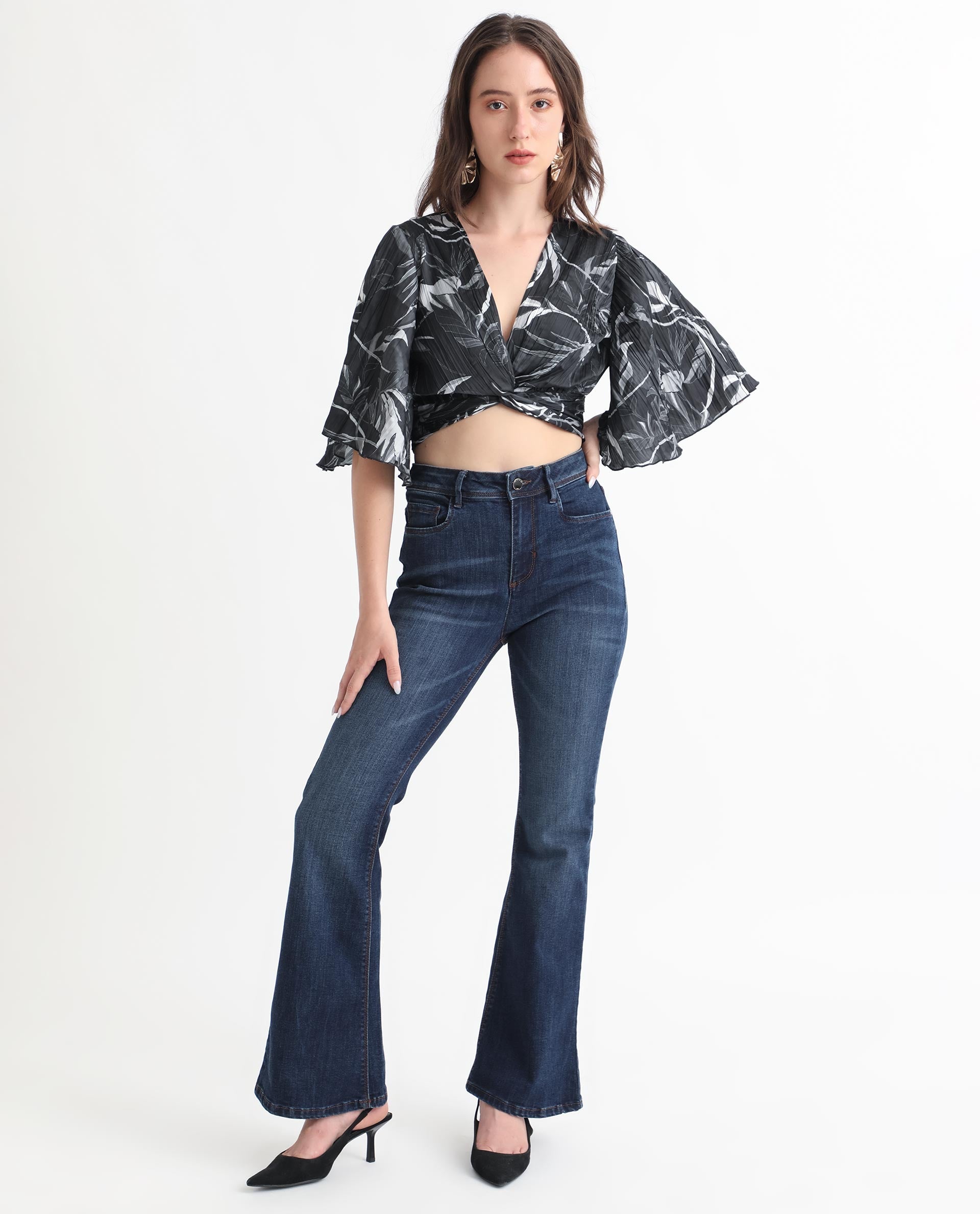 Rareism Women's Ainara Dark Black Polyester V-Neck Abstract Print Flared Sleeve Crop Regular Fit Top