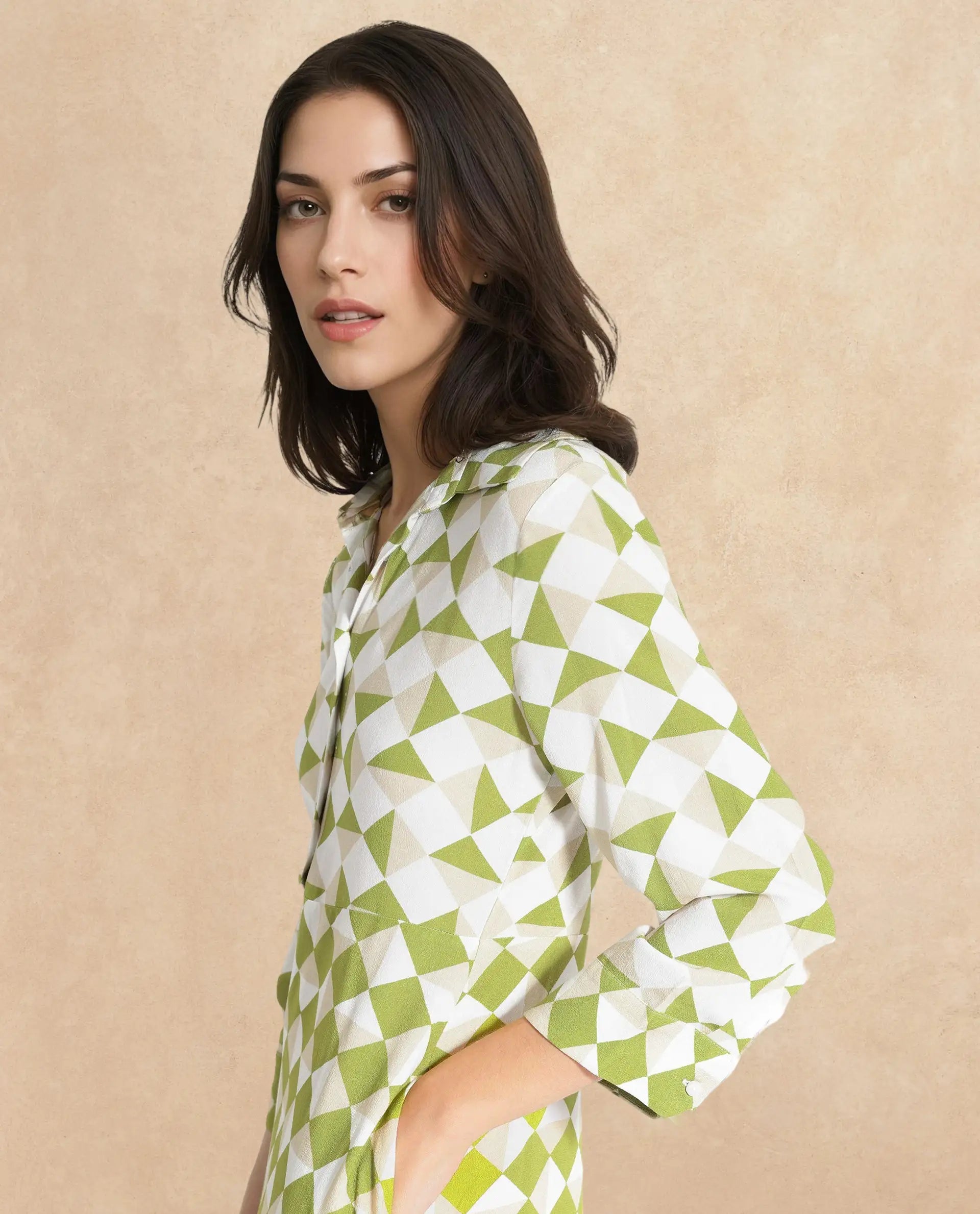 Rareism Women's Alice Light Green Spread Collar Button Closure Cuffed Sleeve Geometric Print Flared Maxi Dress