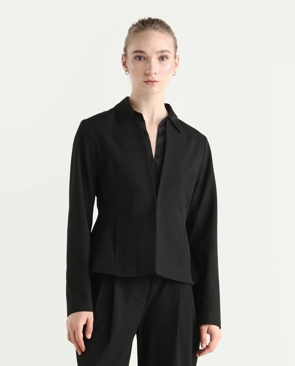 Rareism Women's Allenso Black Polyester Blend Full Sleeve Plain Blazer