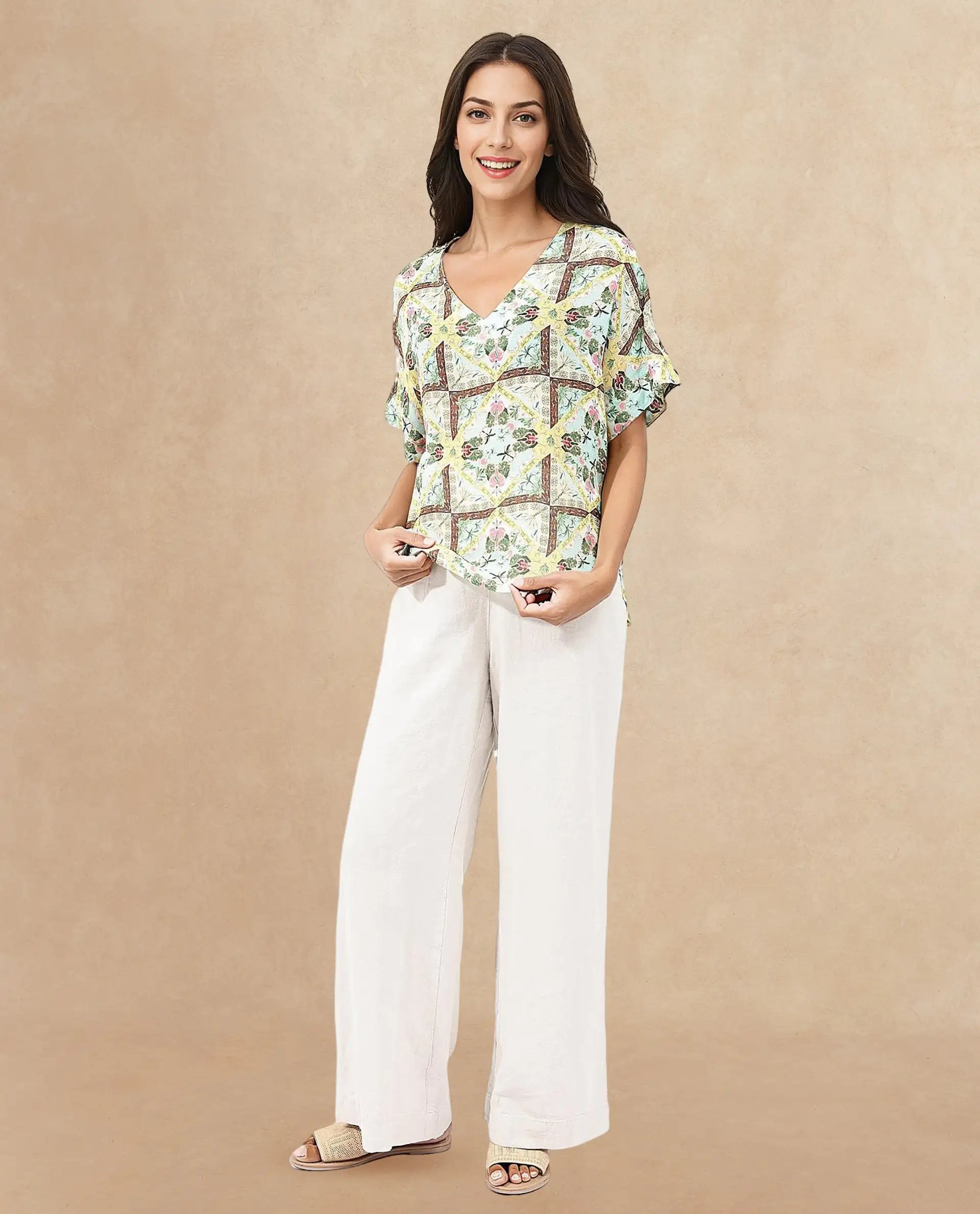 Rareism Women's Archibal-T Multi Rayon V-Neck Abstract Print Extended Sleeves Regular Fit Top