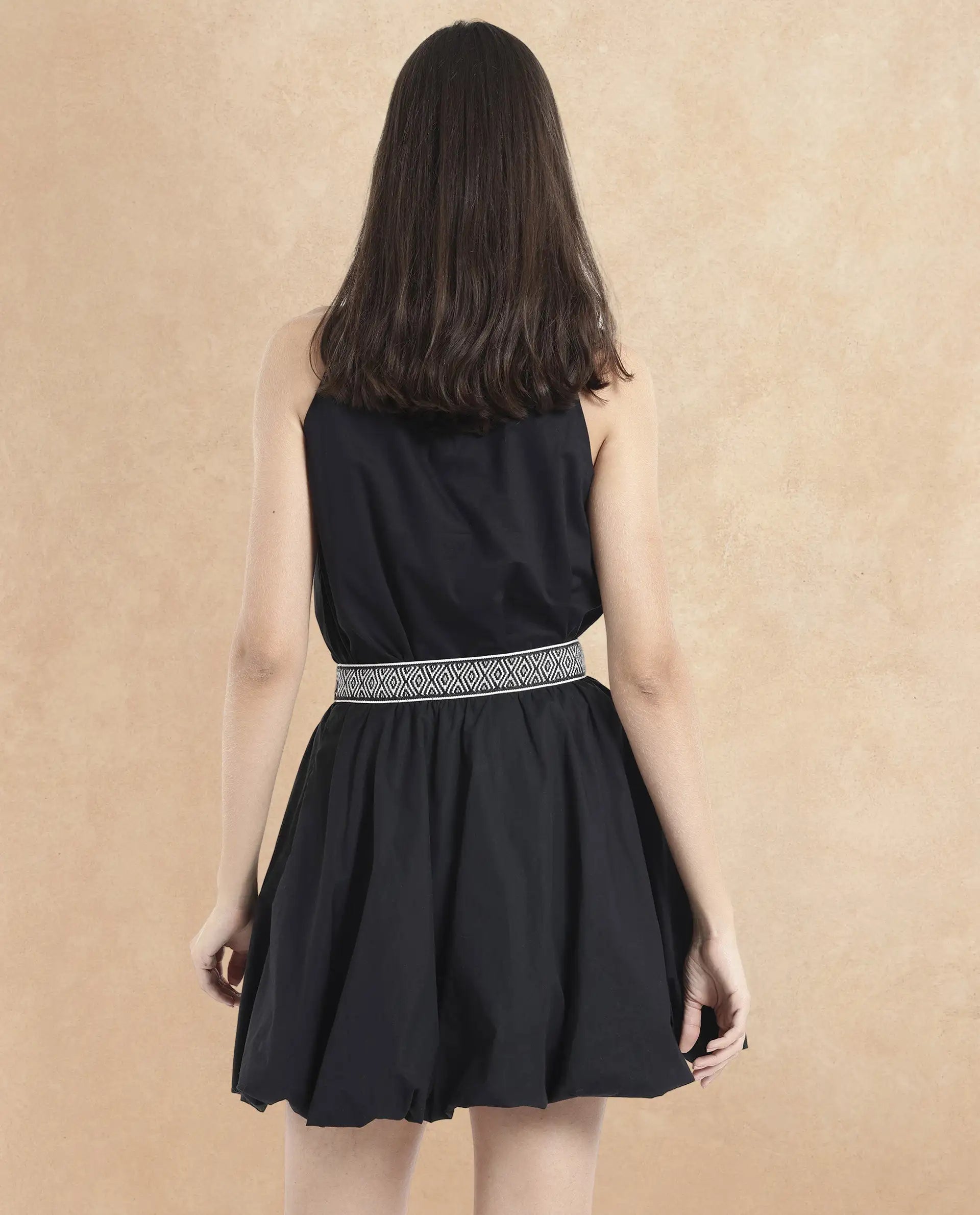 Rareism Women's Como Black Cotton Plain Mini Balloon Skirt