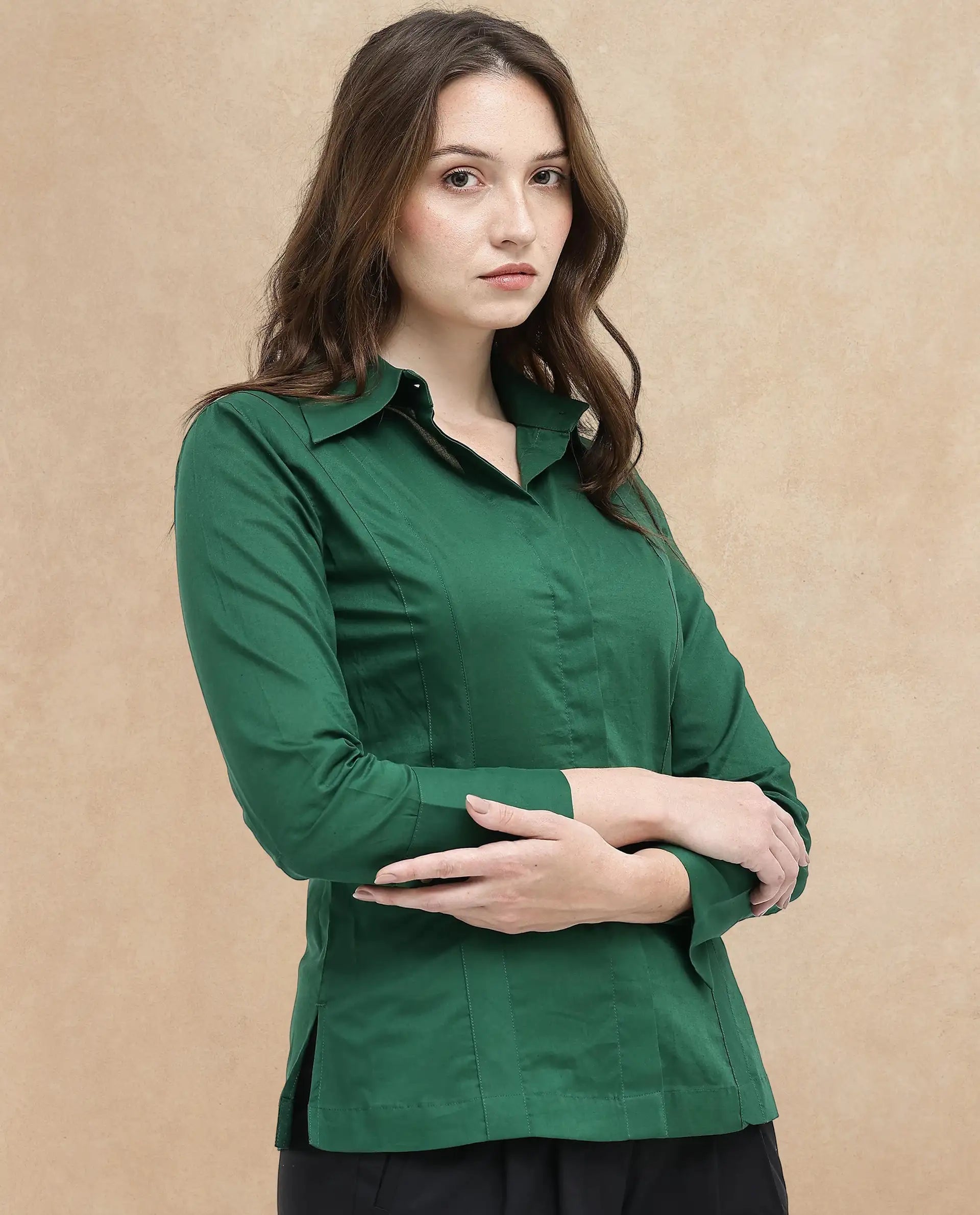 Rareism Women's Arthur Dark Green Cotton Drop Collar Plain Cuffed Sleeve Regular Fit Shirt