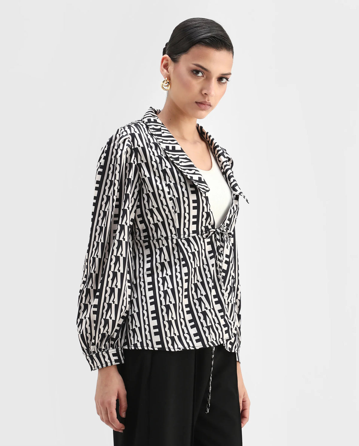 Rareism Women's Atlanti Black Polyester Spread Collar Geometric Print Relaxed Fit Top